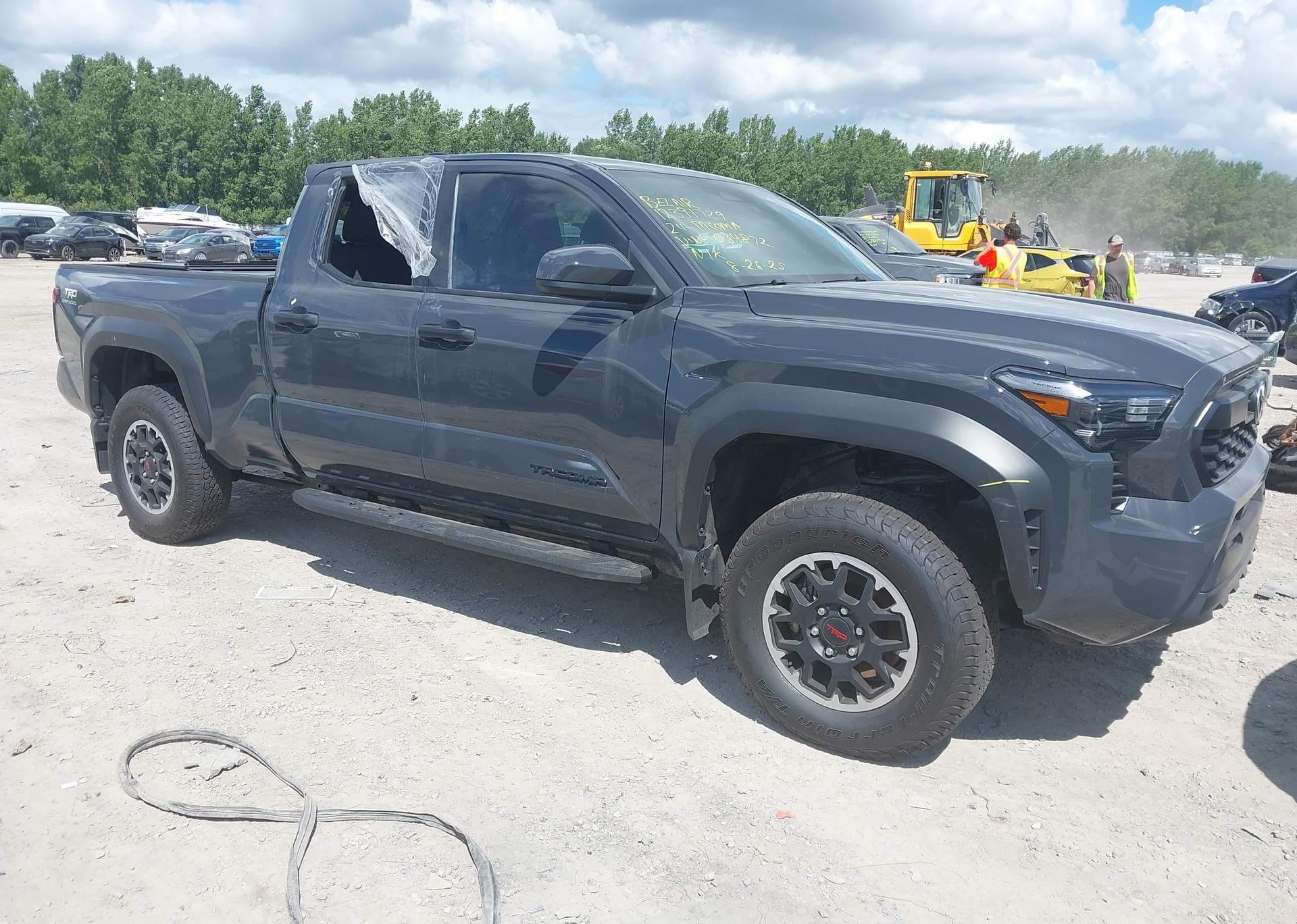2024 TOYOTA TACOMA