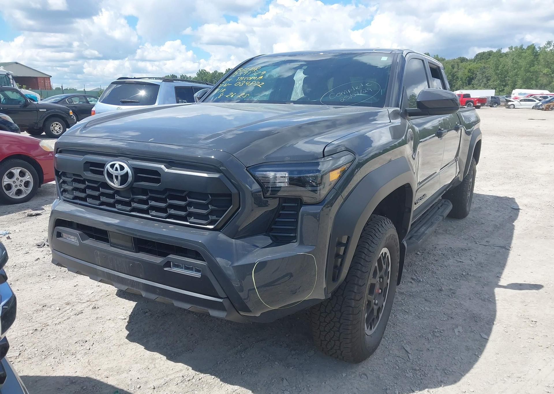 2024 TOYOTA TACOMA