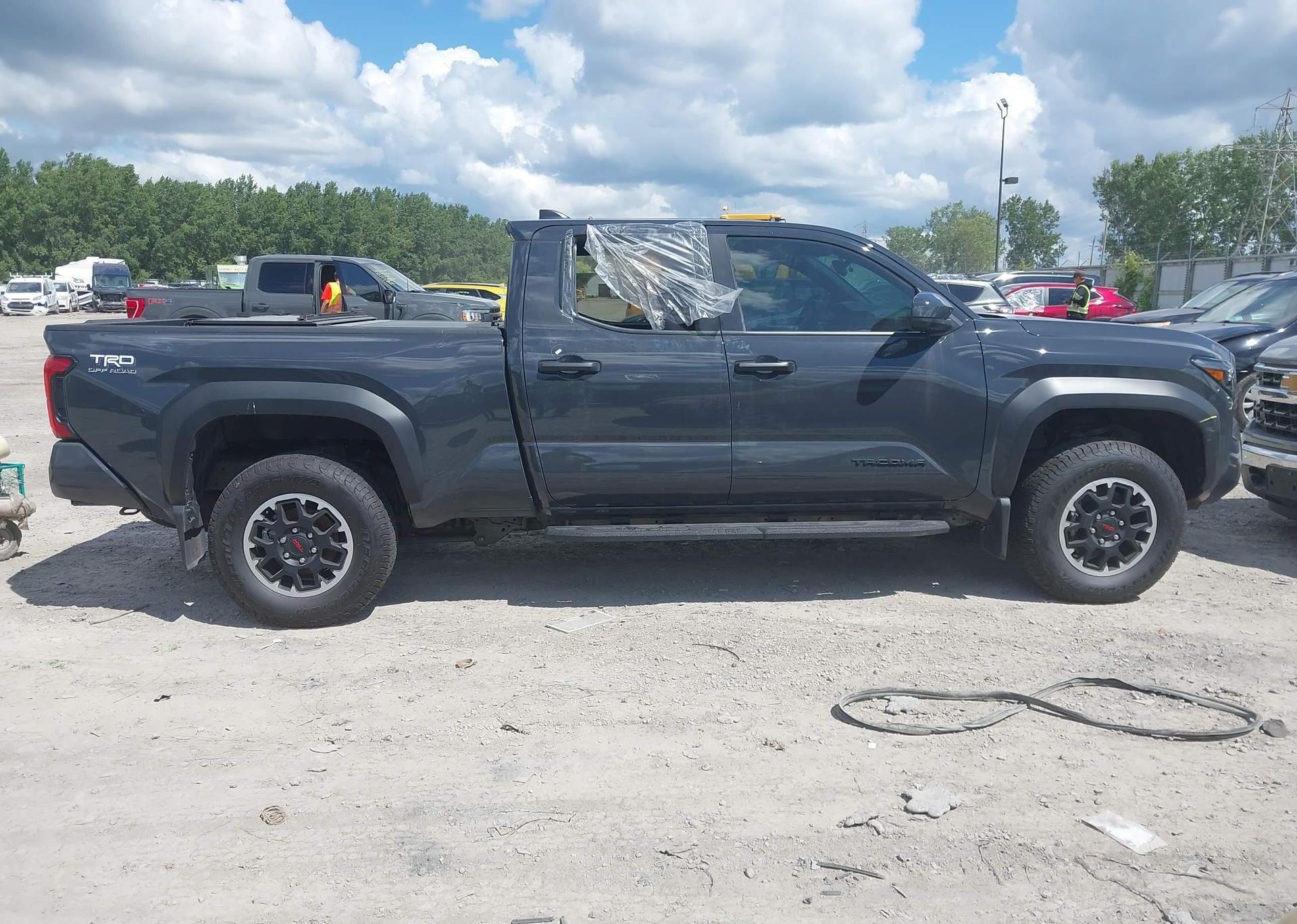 2024 TOYOTA TACOMA