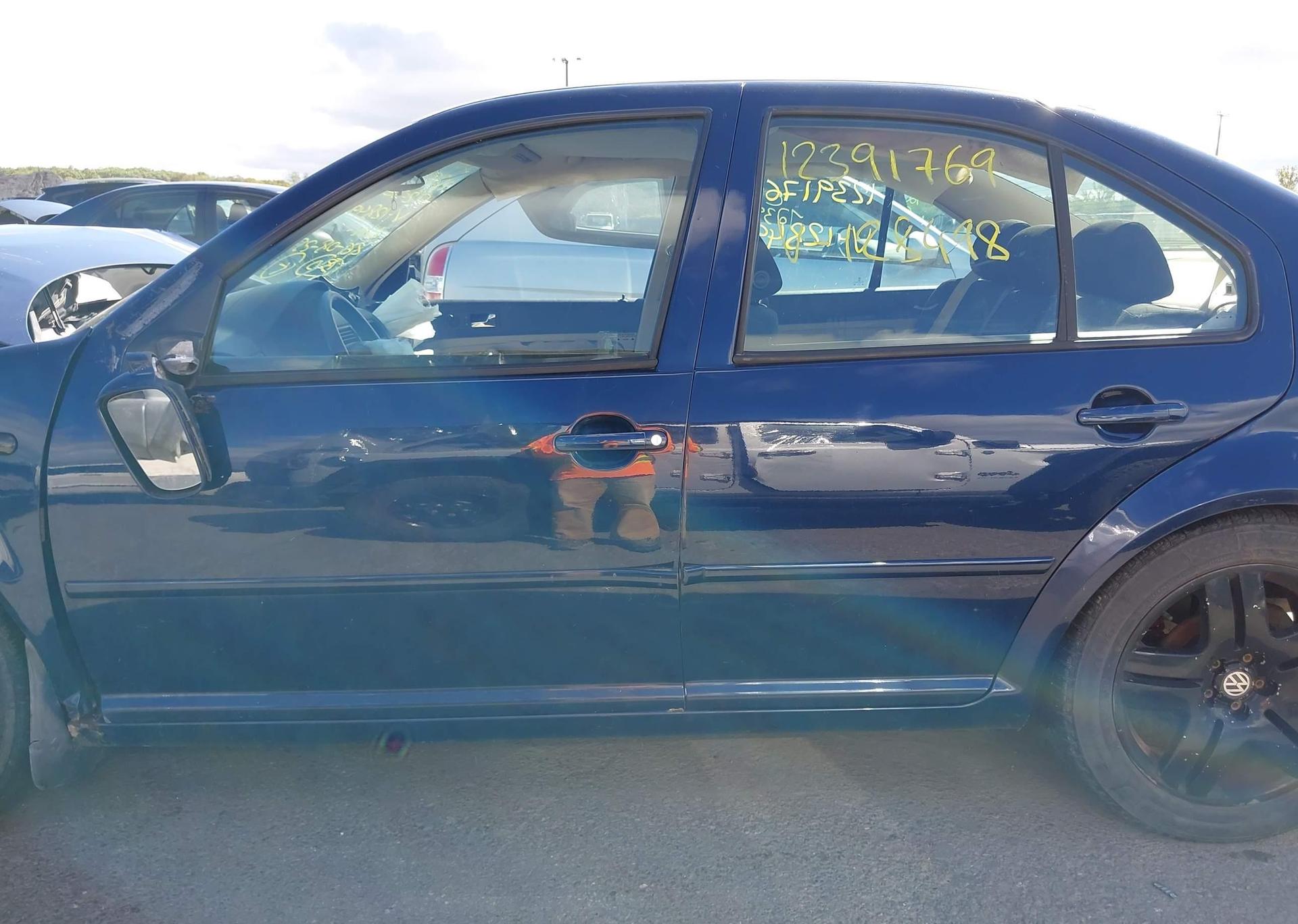 2002 VOLKSWAGEN JETTA GL