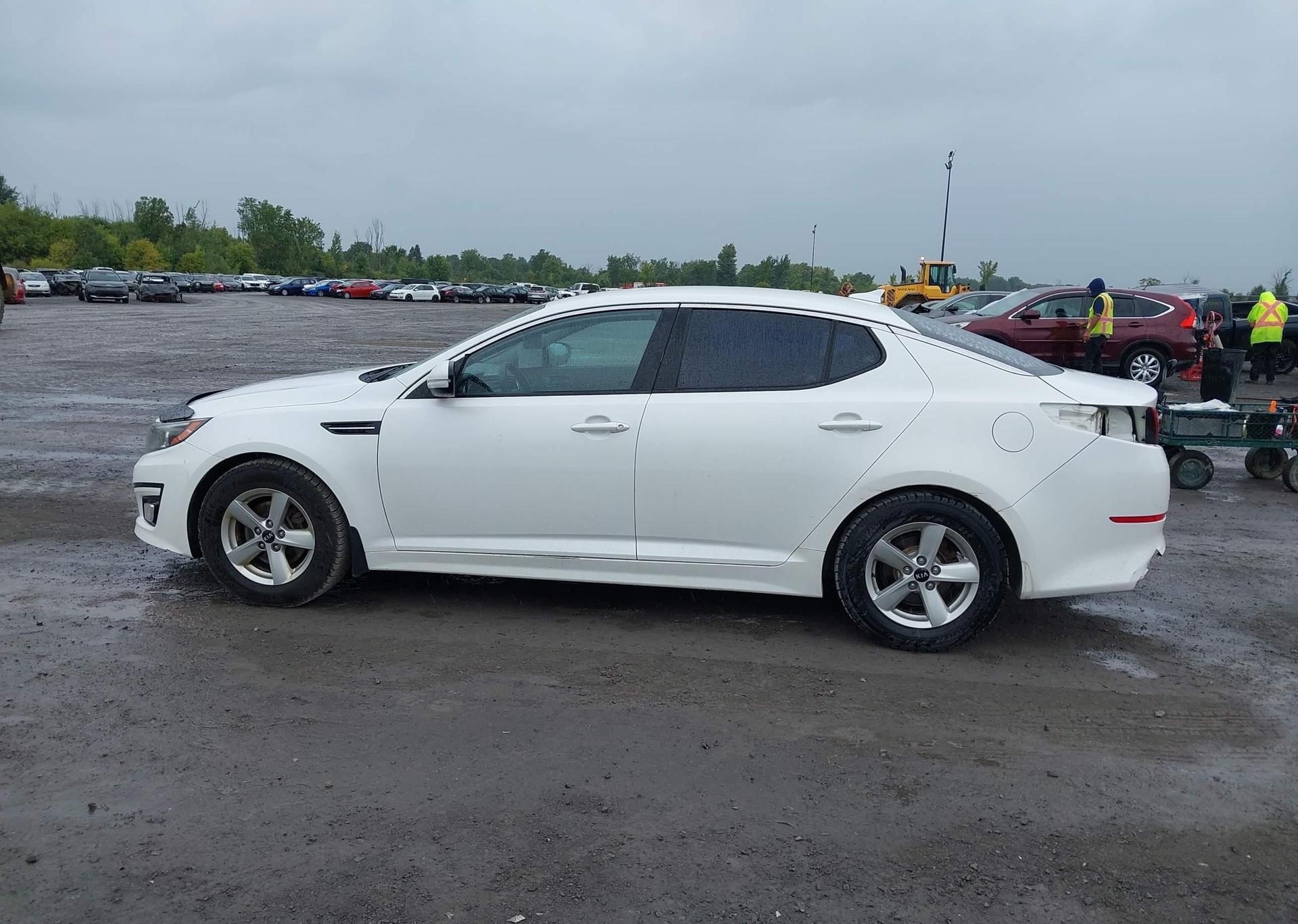 2015 KIA OPTIMA LX