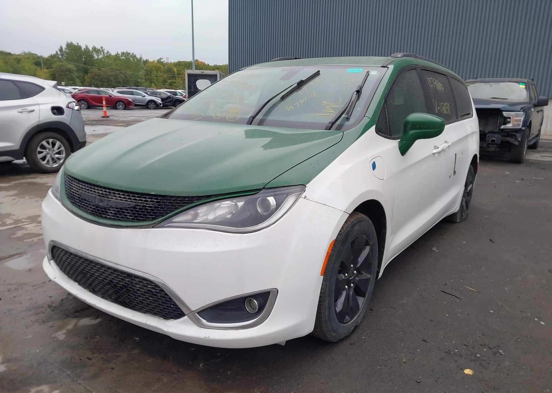 2020 CHRYSLER PACIFICA