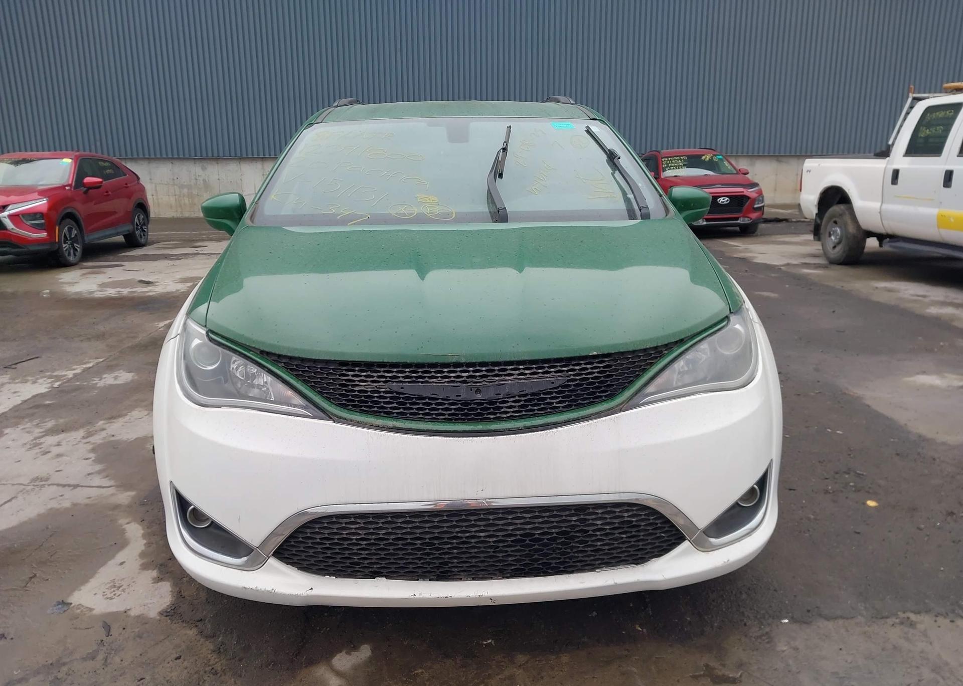 2020 CHRYSLER PACIFICA