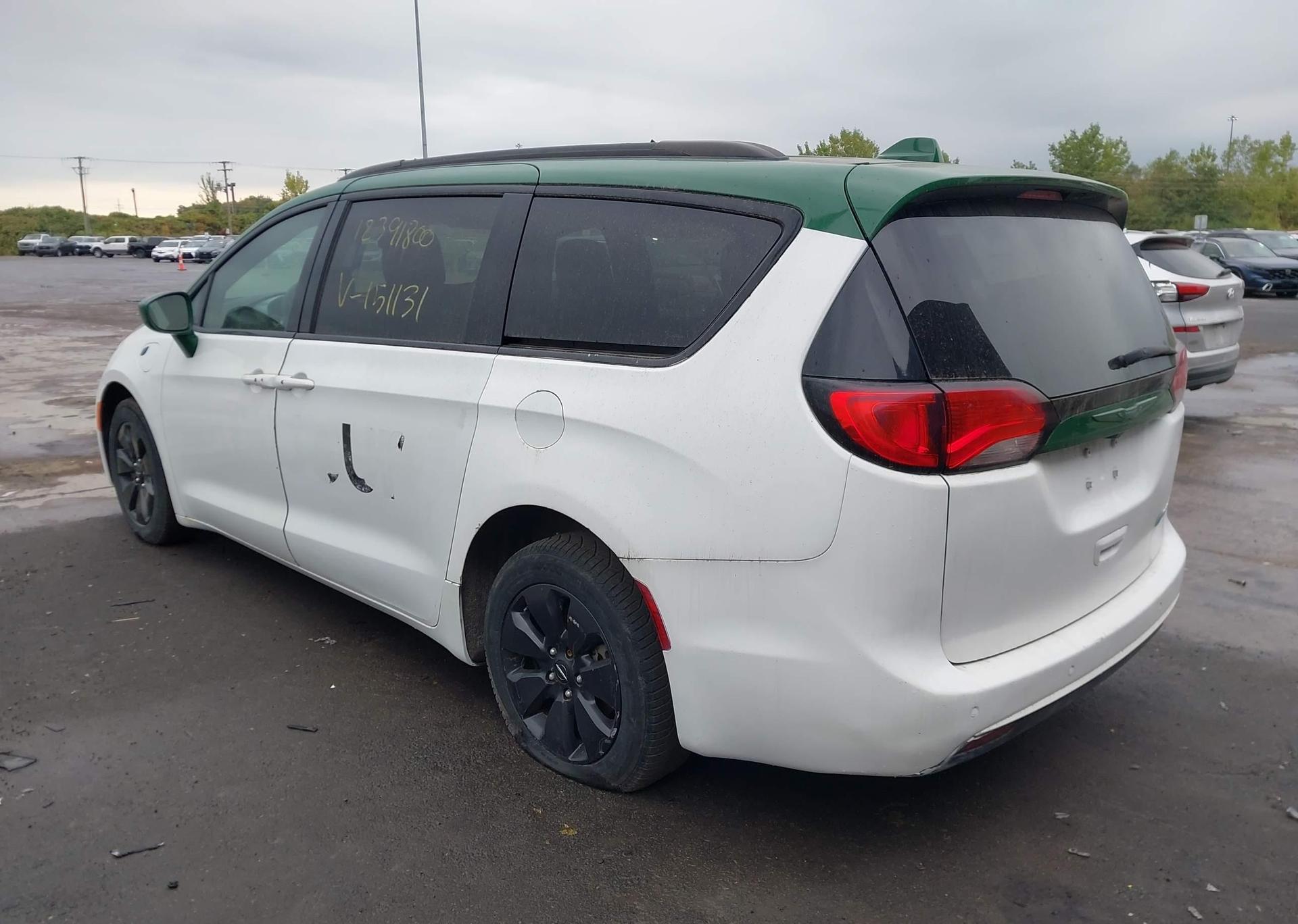 2020 CHRYSLER PACIFICA