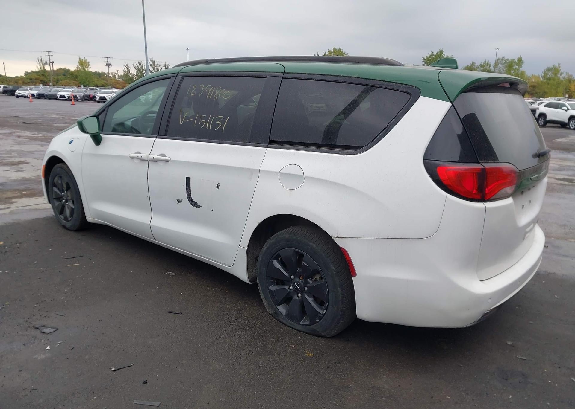 2020 CHRYSLER PACIFICA