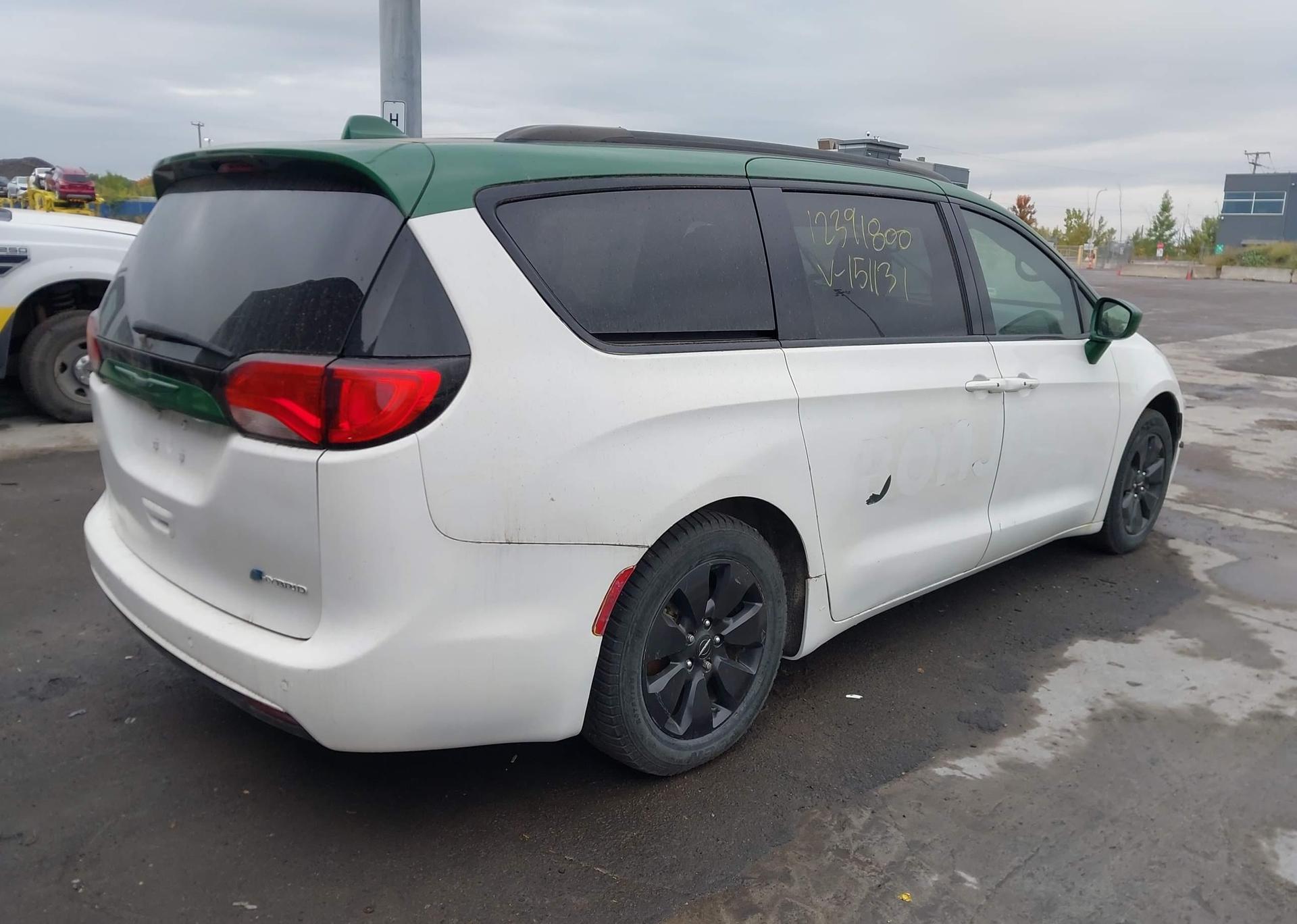 2020 CHRYSLER PACIFICA
