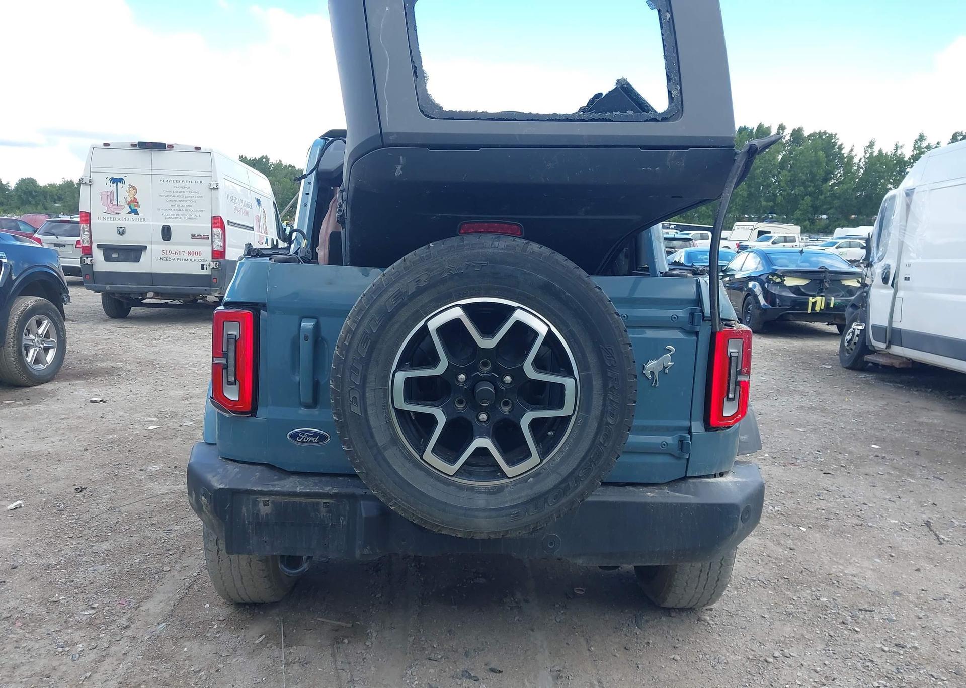 2021 FORD BRONCO OUTER BANKS