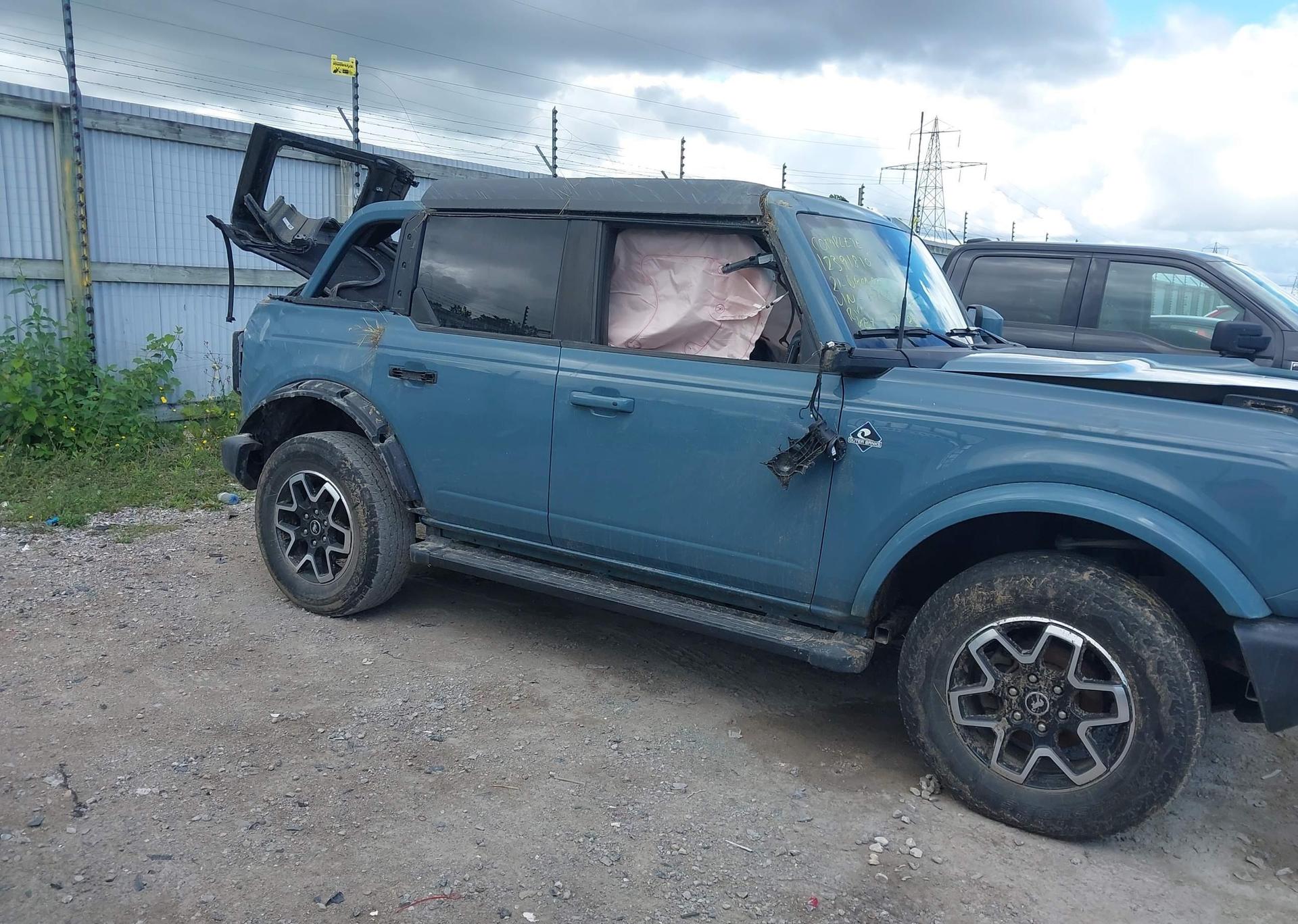 2021 FORD BRONCO OUTER BANKS
