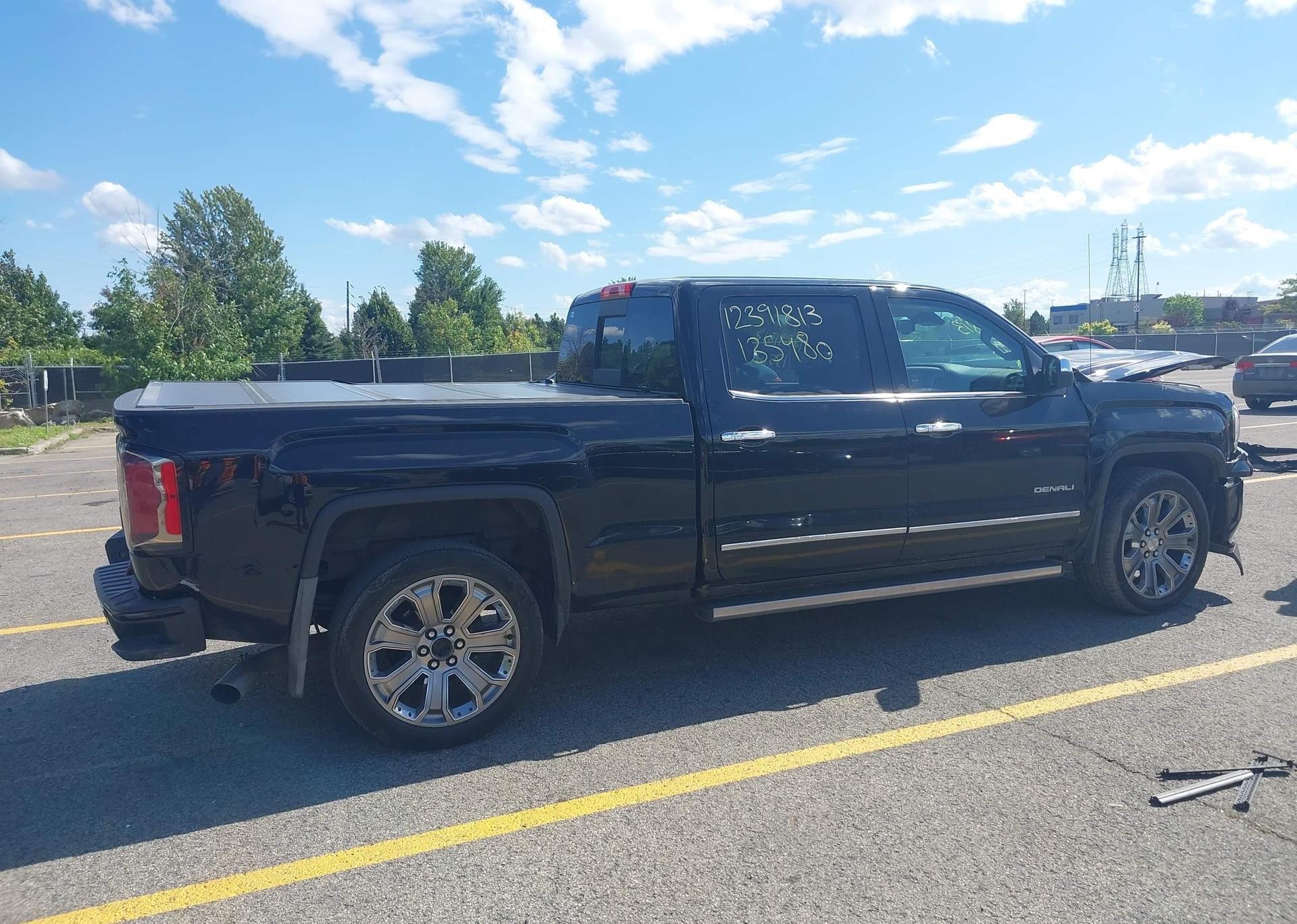 2018 GMC SIERRA K1500 DENALI