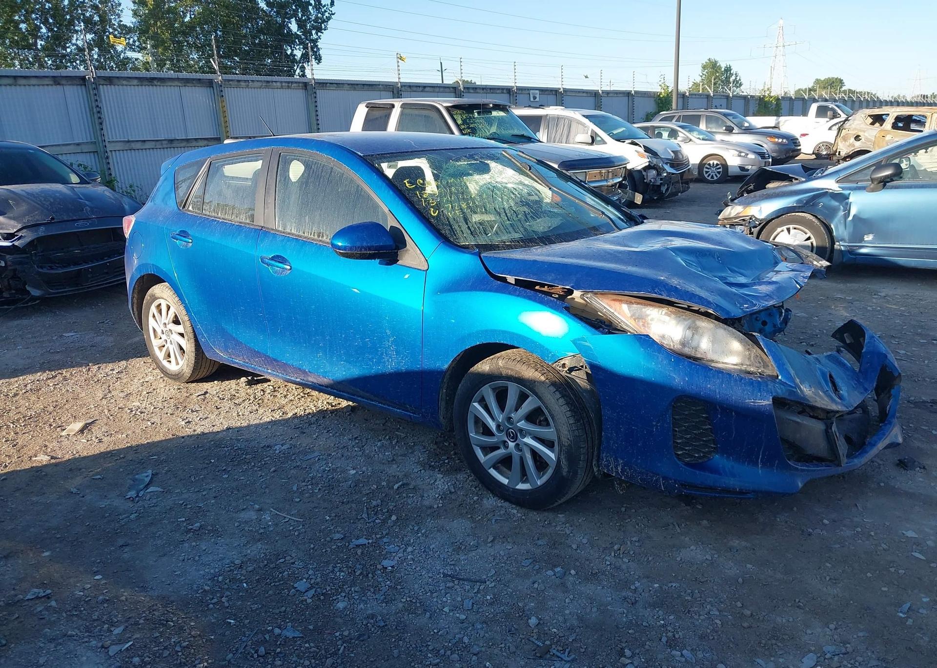 2013 MAZDA MAZDA3 GX