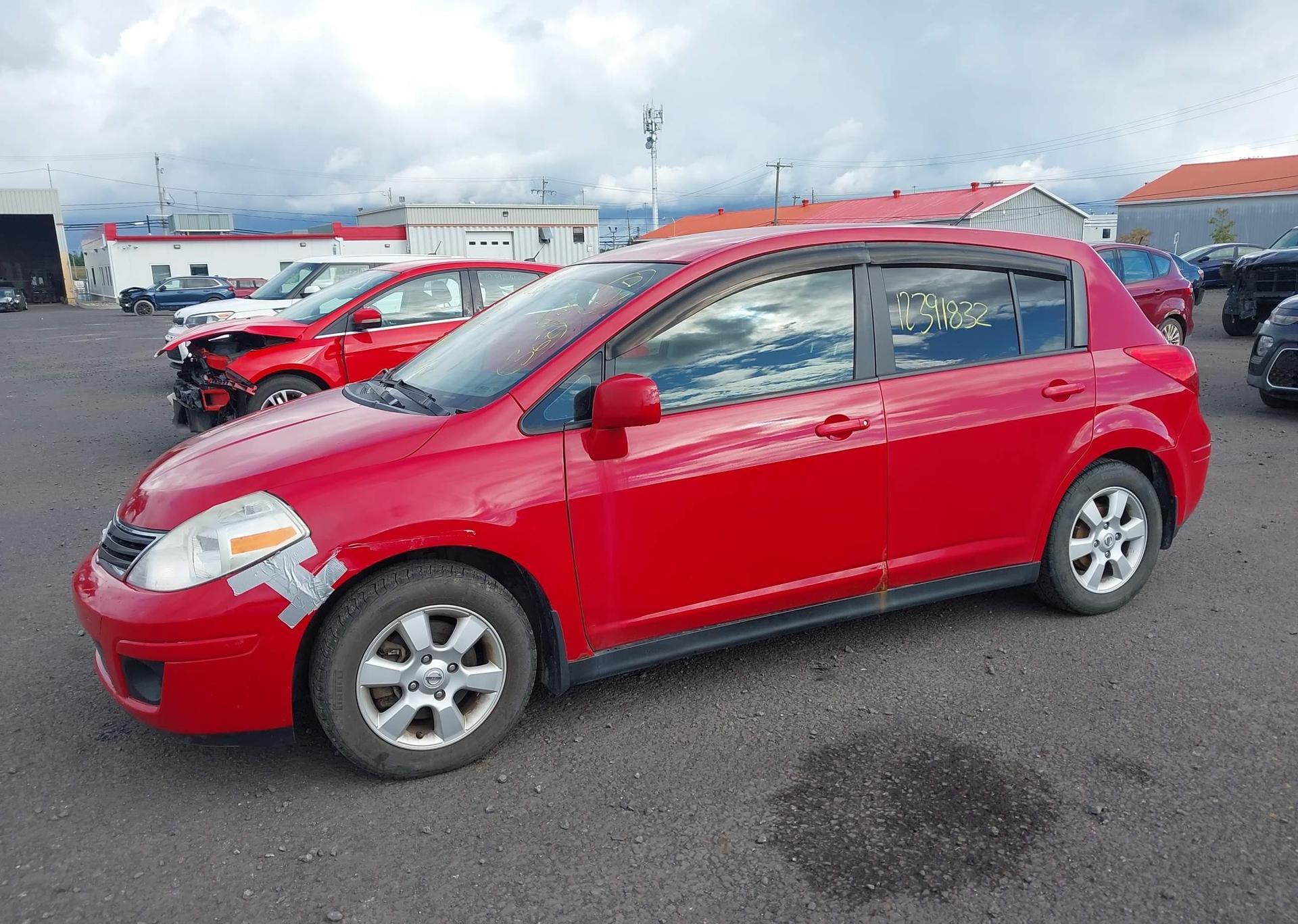 2010 NISSAN VERSA