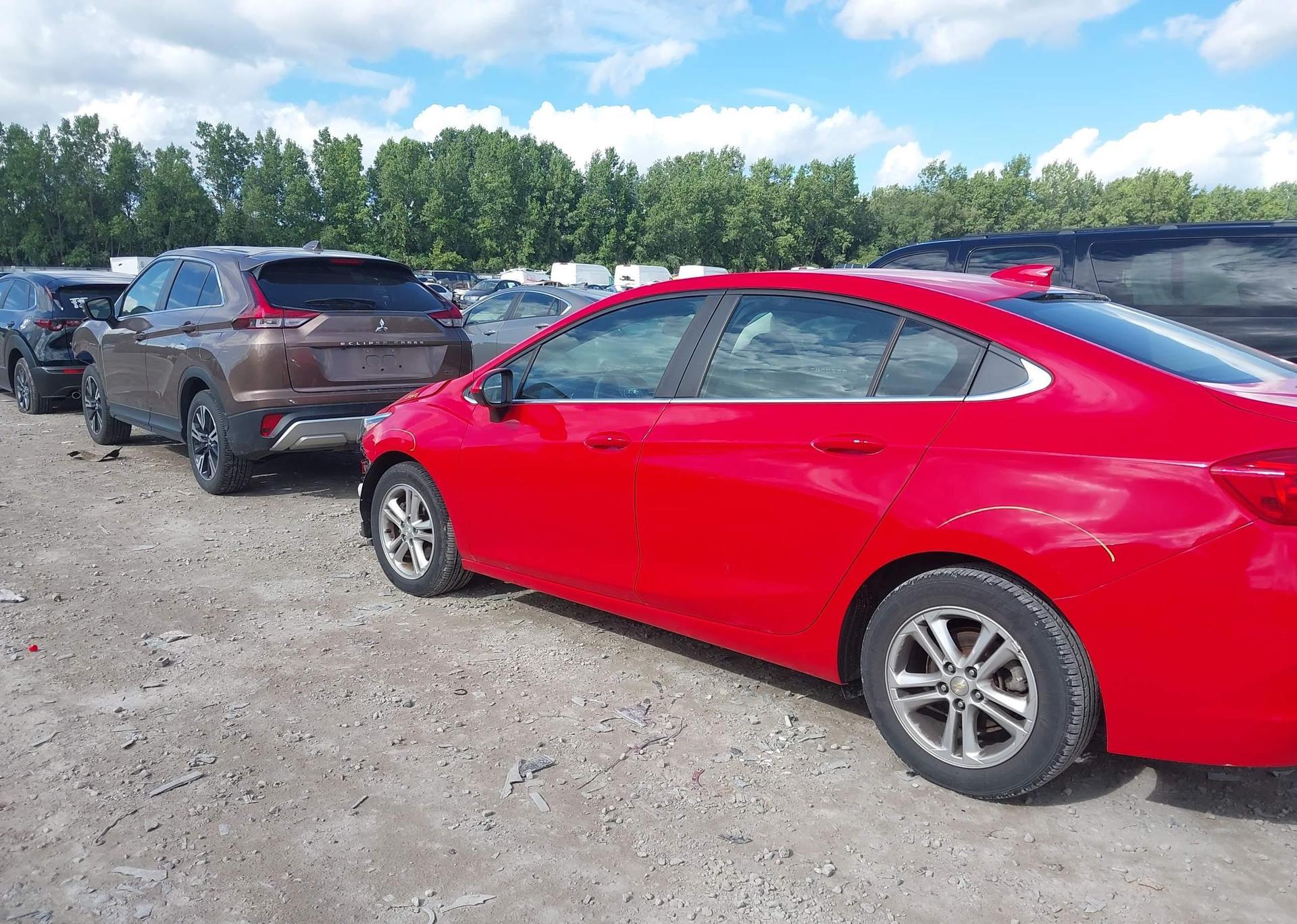 2016 CHEVROLET CRUZE LT