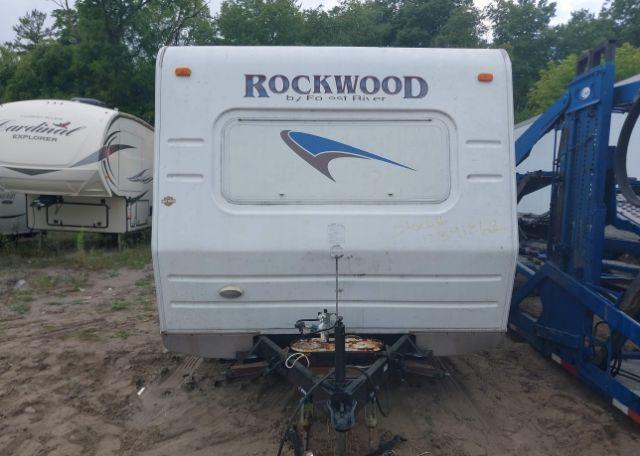 2004 FOREST RIVER ROCKWOOD