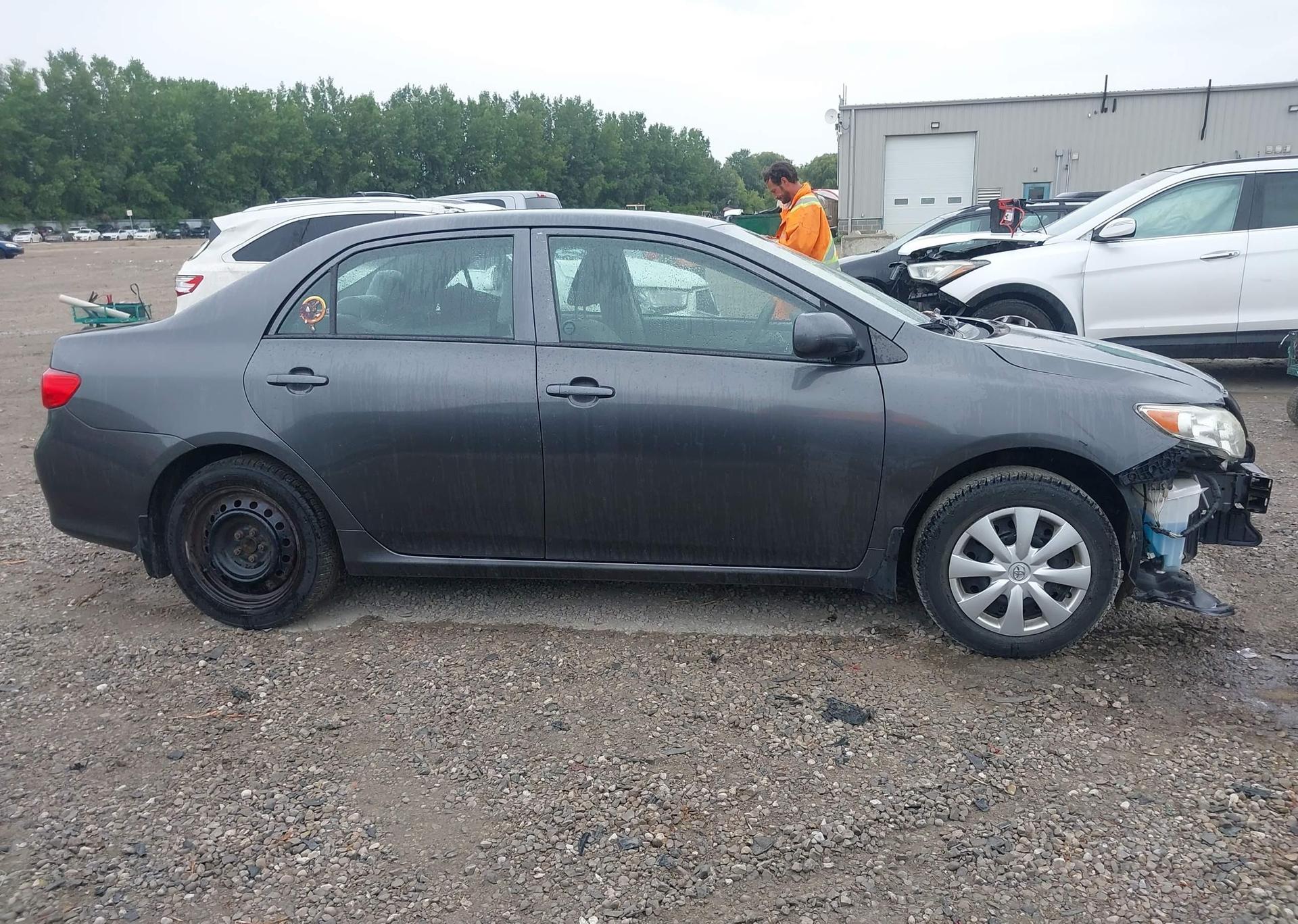 2010 TOYOTA COROLLA CE