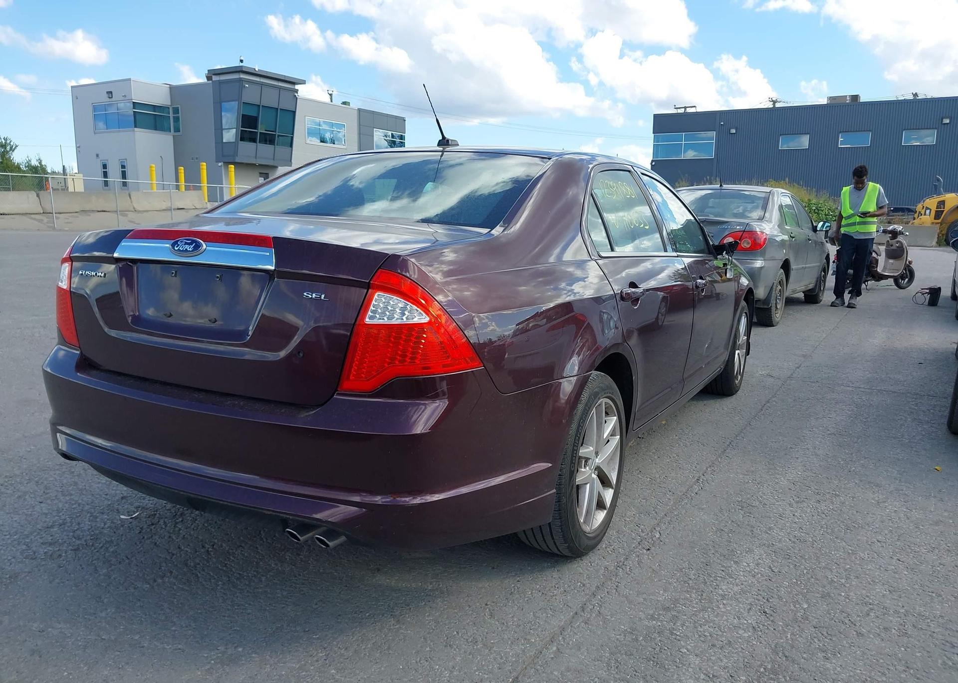2011 FORD FUSION