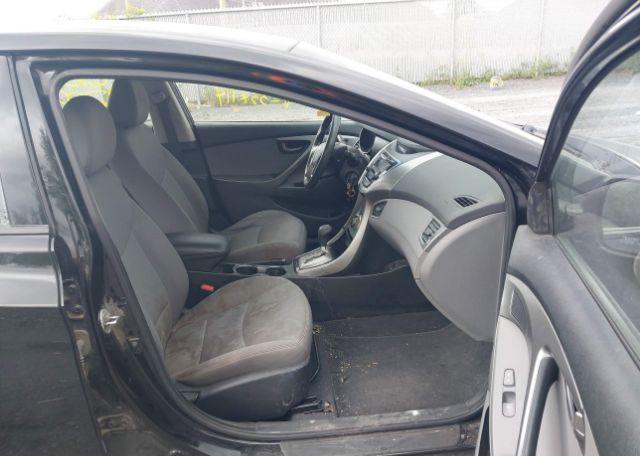 2013 HYUNDAI ELANTRA GL