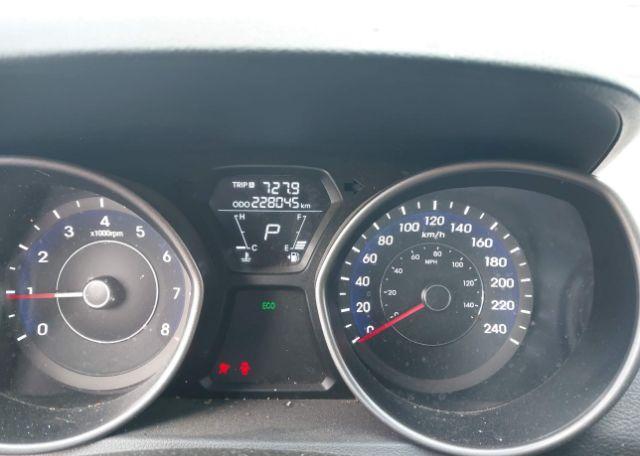 2013 HYUNDAI ELANTRA GL
