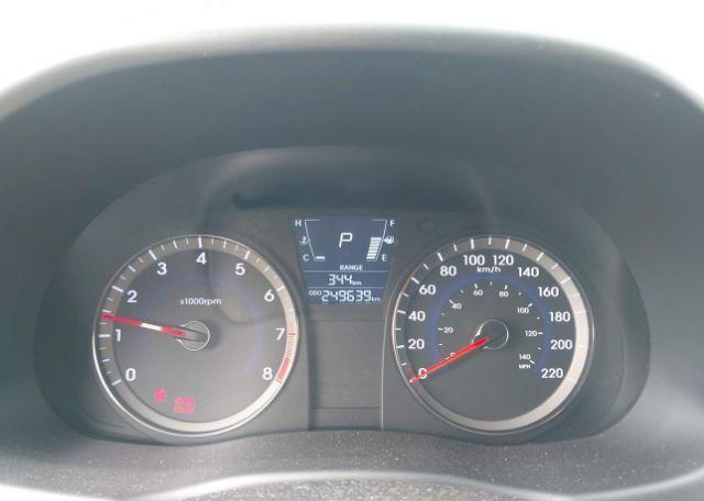 2012 HYUNDAI ACCENT GLS