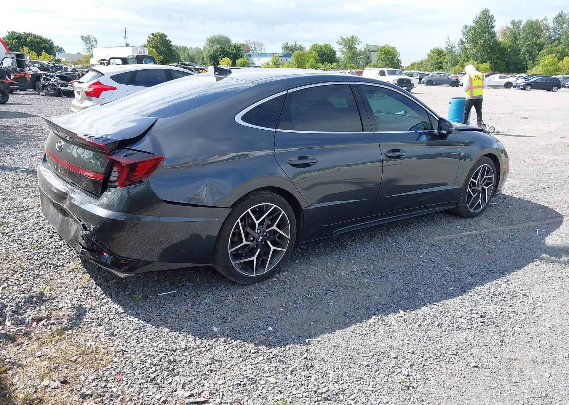 2022 HYUNDAI SONATA
