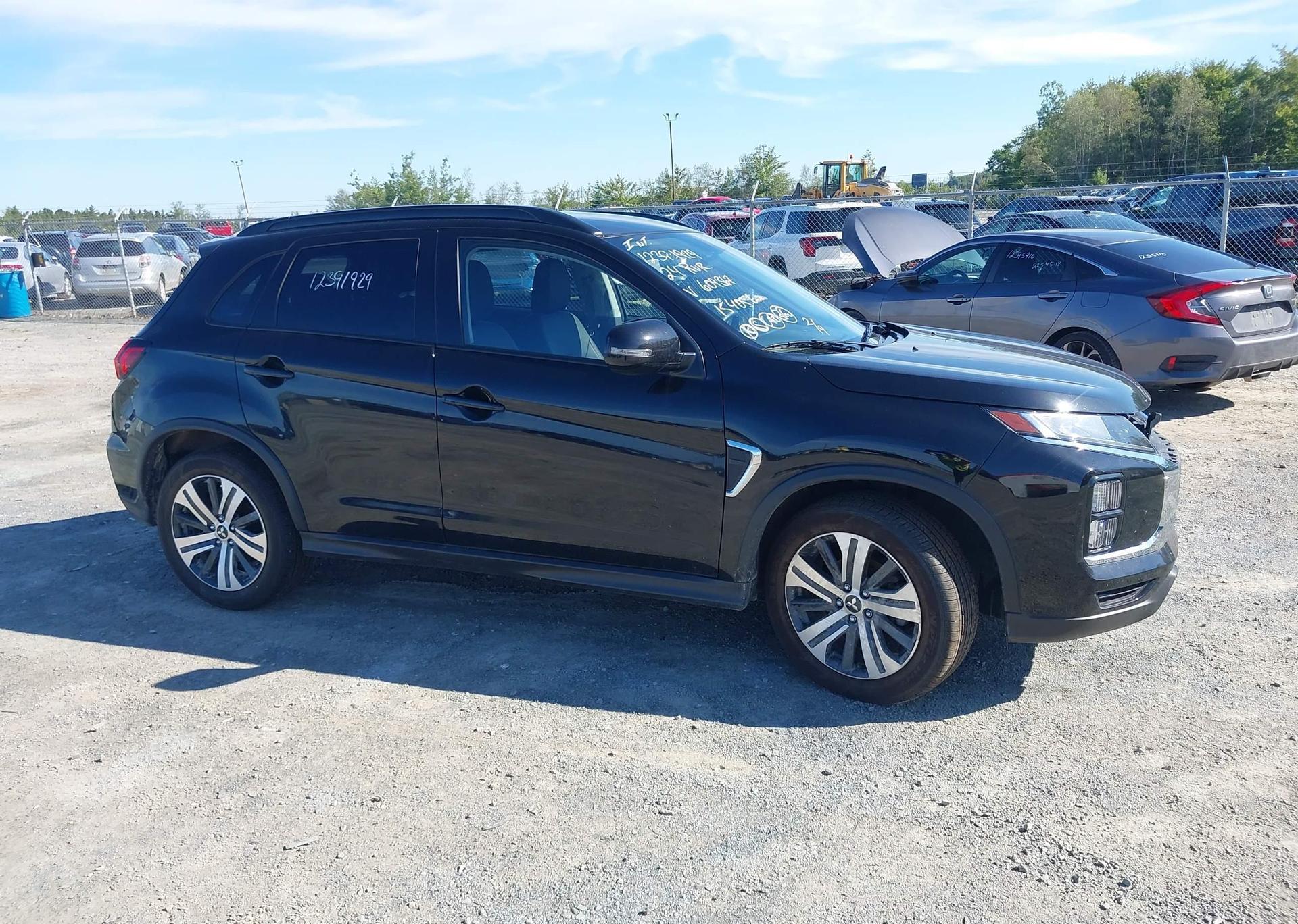 2024 MITSUBISHI RVR GT