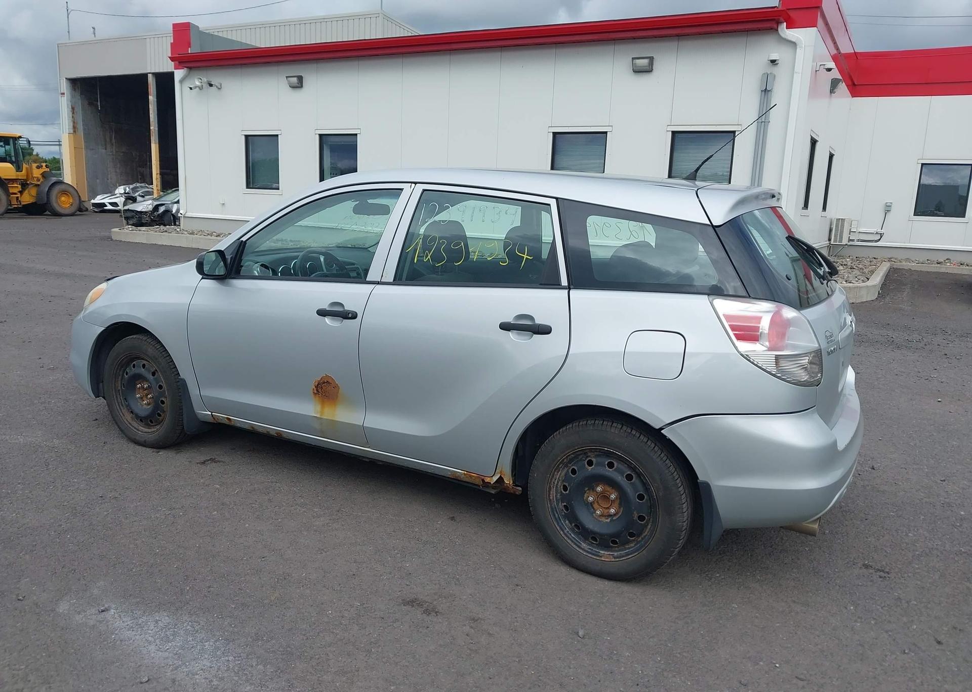 2006 TOYOTA COROLLA MATRIX XR
