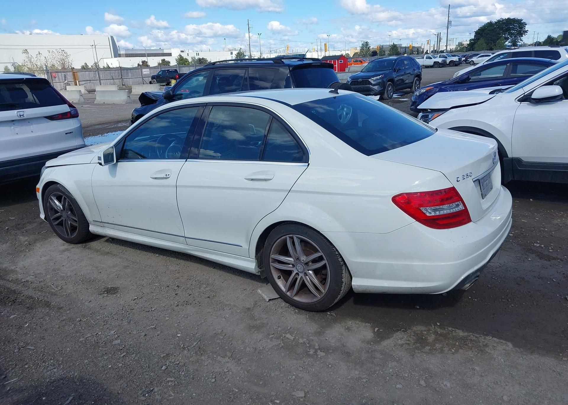 2012 MERCEDES-BENZ C 250 4MATIC