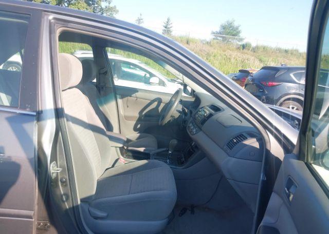 2005 TOYOTA CAMRY LE