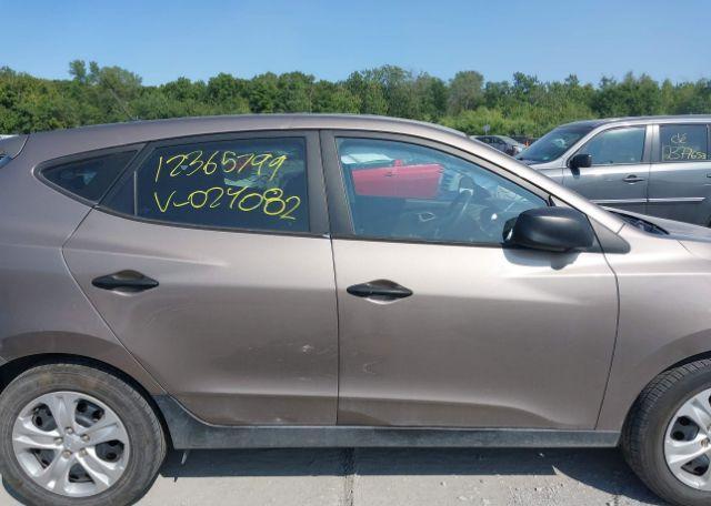 2010 HYUNDAI TUCSON GL