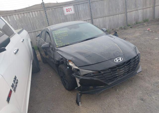 2023 HYUNDAI ELANTRA PREFERRED IVT WITH TECH PACKAGE