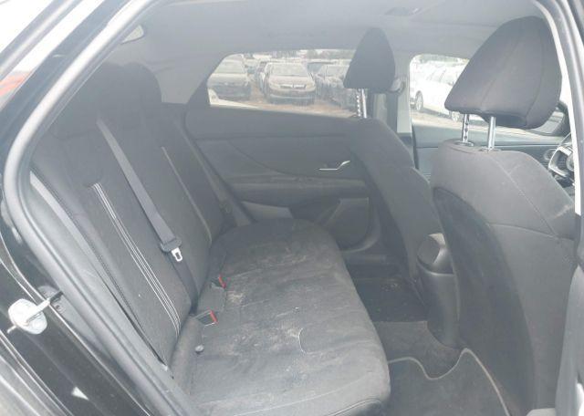 2023 HYUNDAI ELANTRA PREFERRED IVT WITH TECH PACKAGE