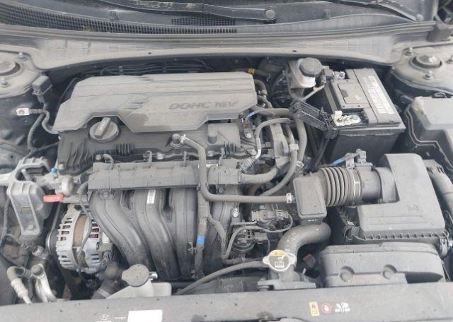 2023 HYUNDAI ELANTRA PREFERRED IVT WITH TECH PACKAGE