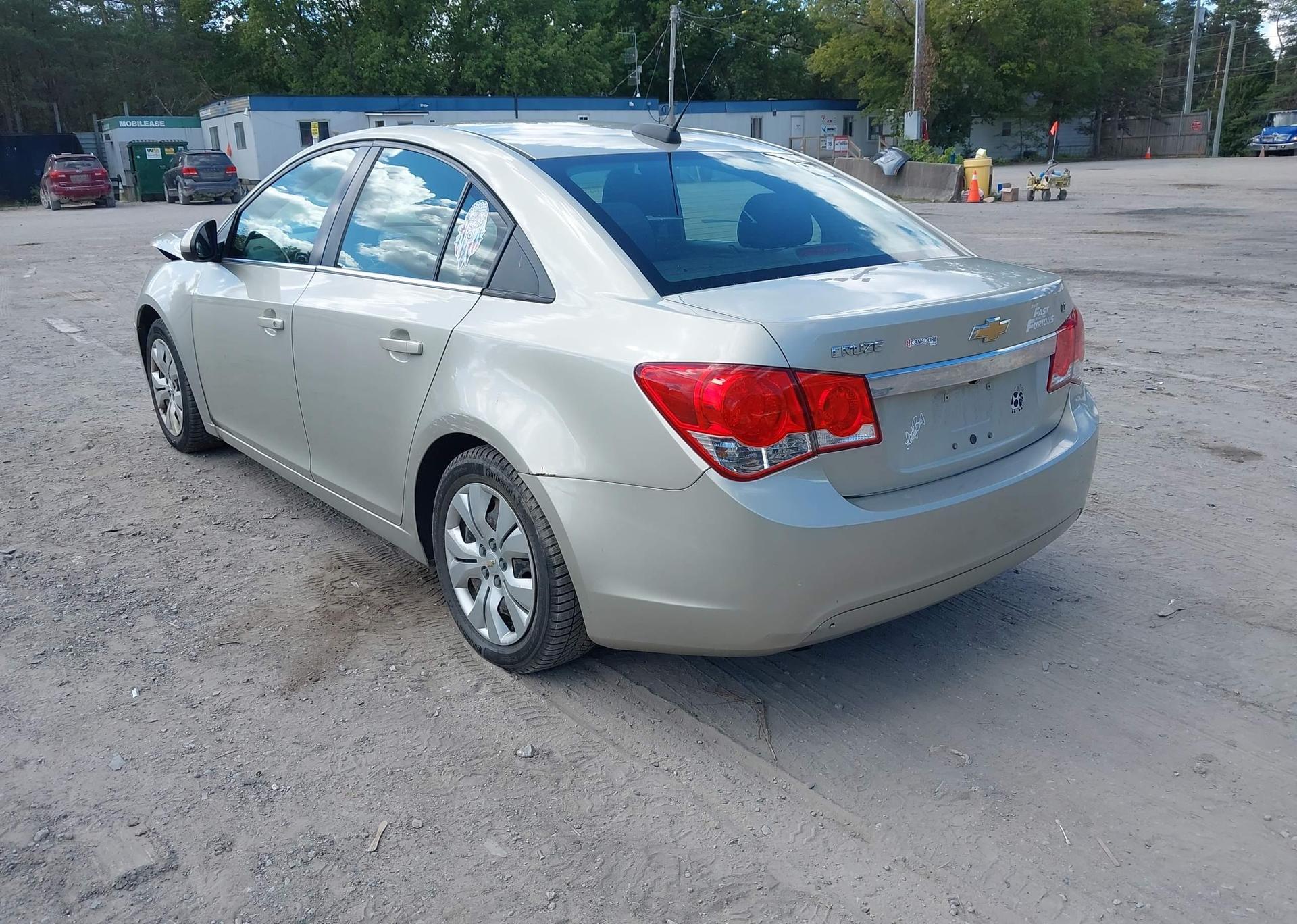 2015 CHEVROLET CRUZE