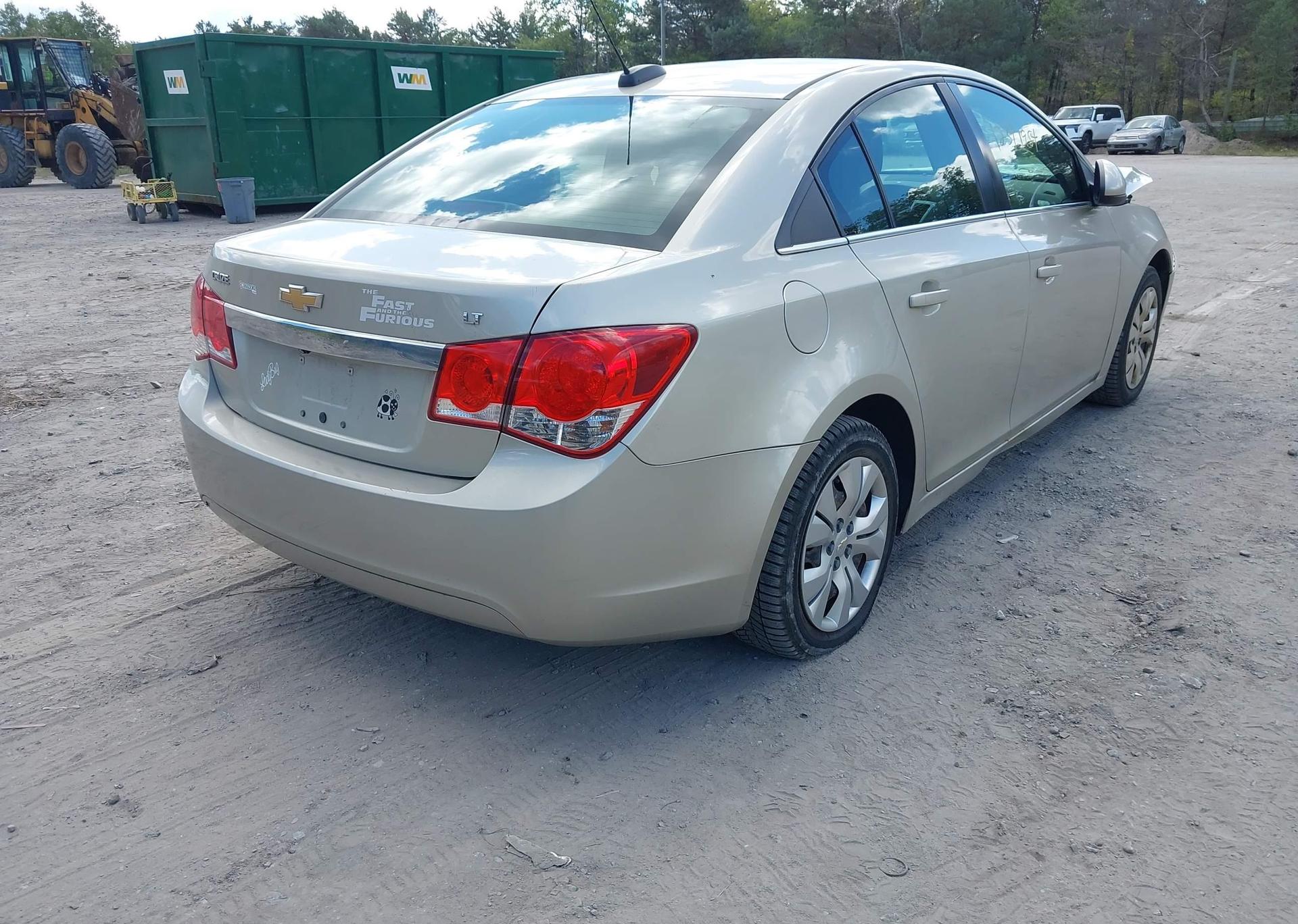 2015 CHEVROLET CRUZE