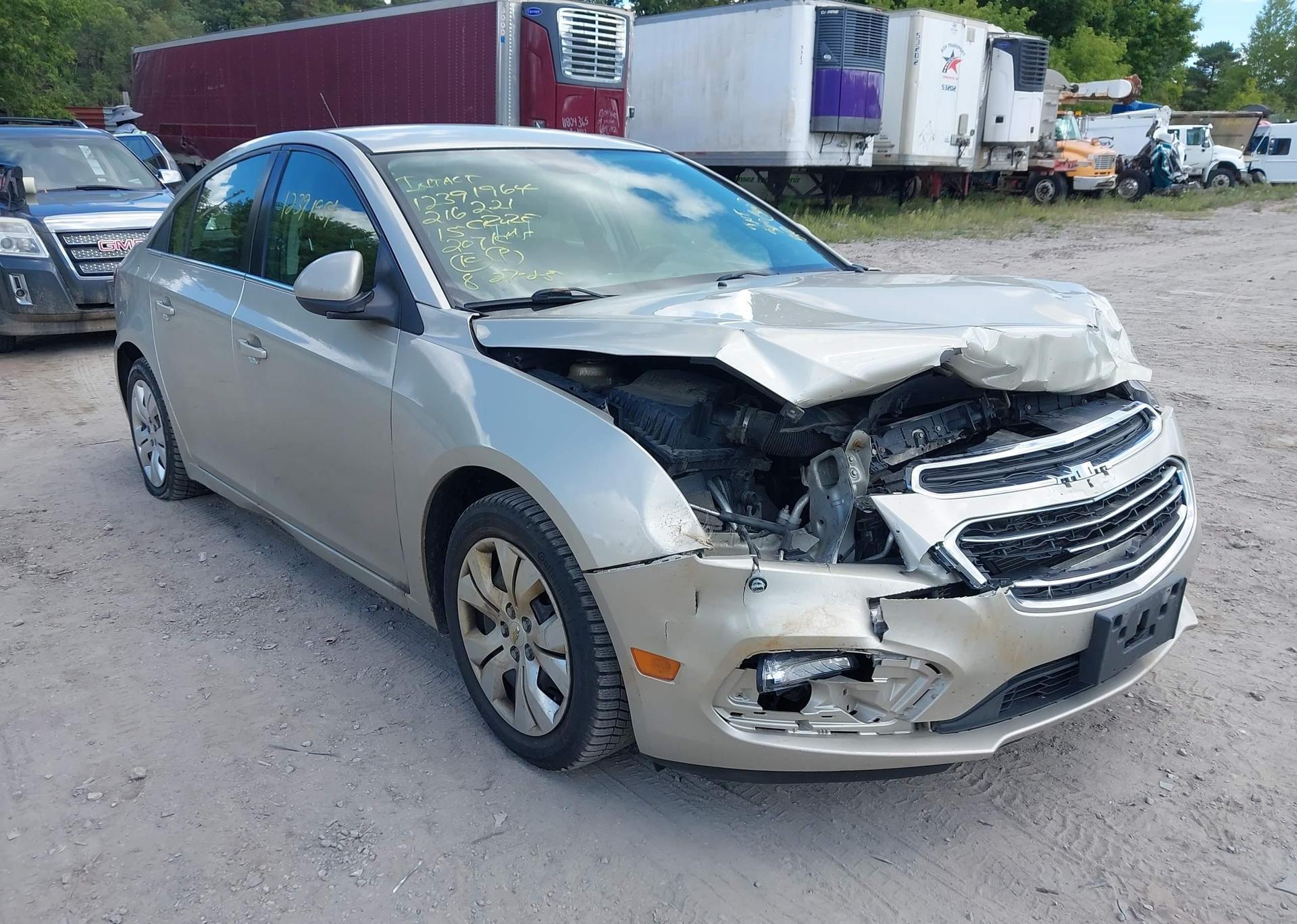 2015 CHEVROLET CRUZE