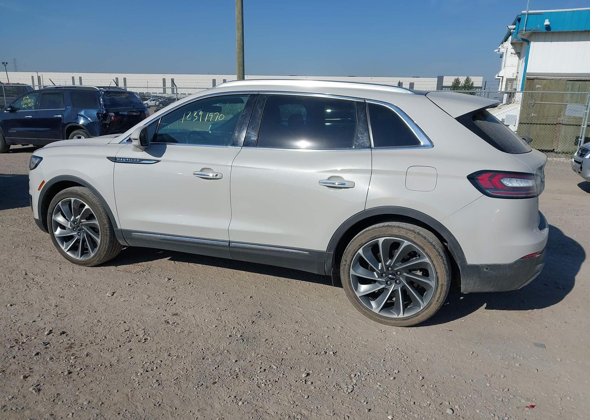 2019 LINCOLN NAUTILUS RESERVE