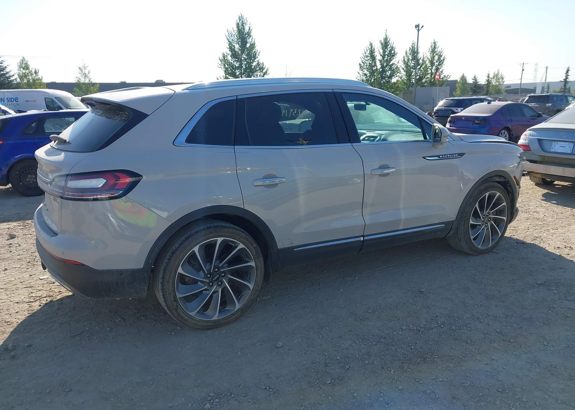 2019 LINCOLN NAUTILUS RESERVE