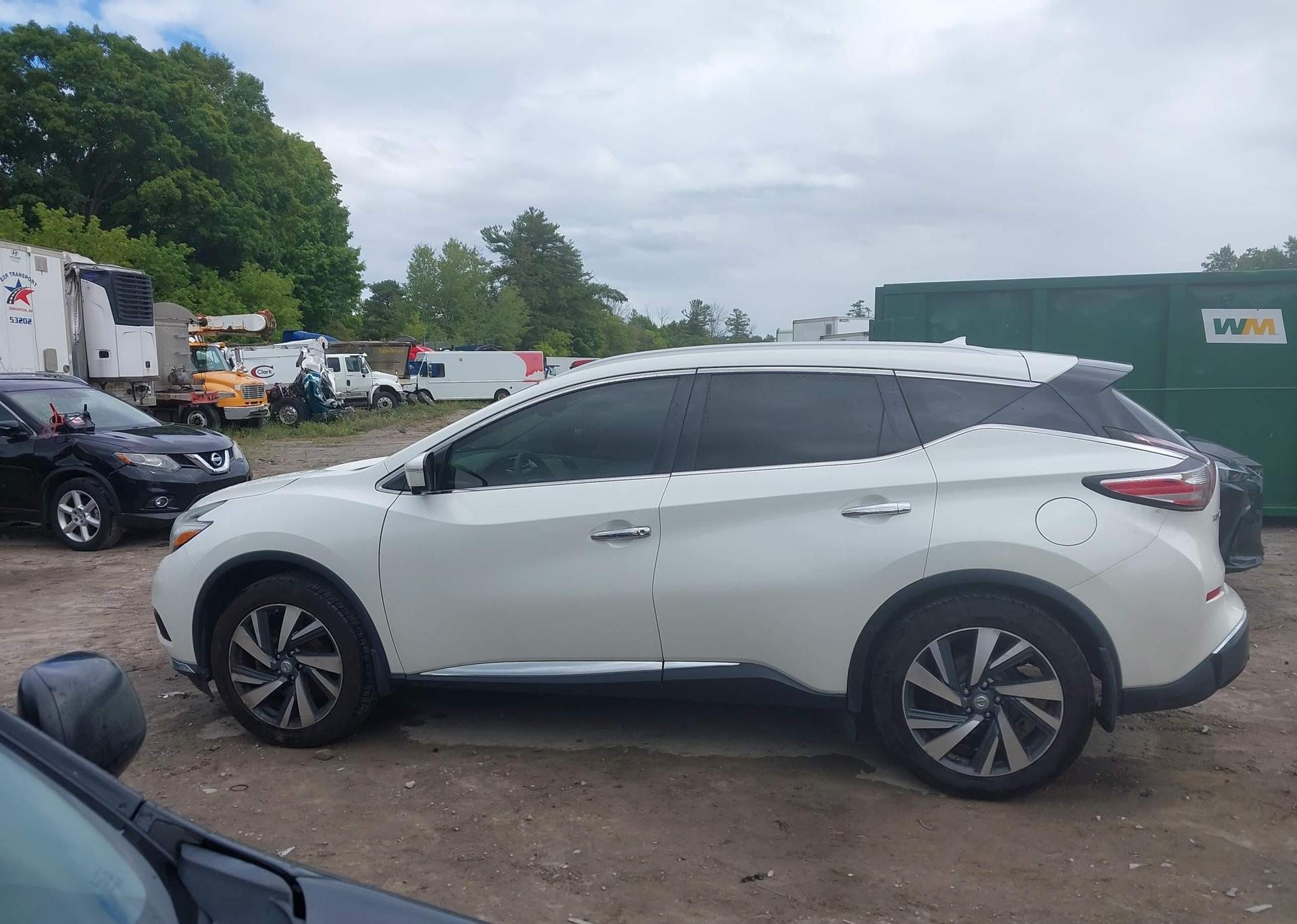 2015 NISSAN MURANO
