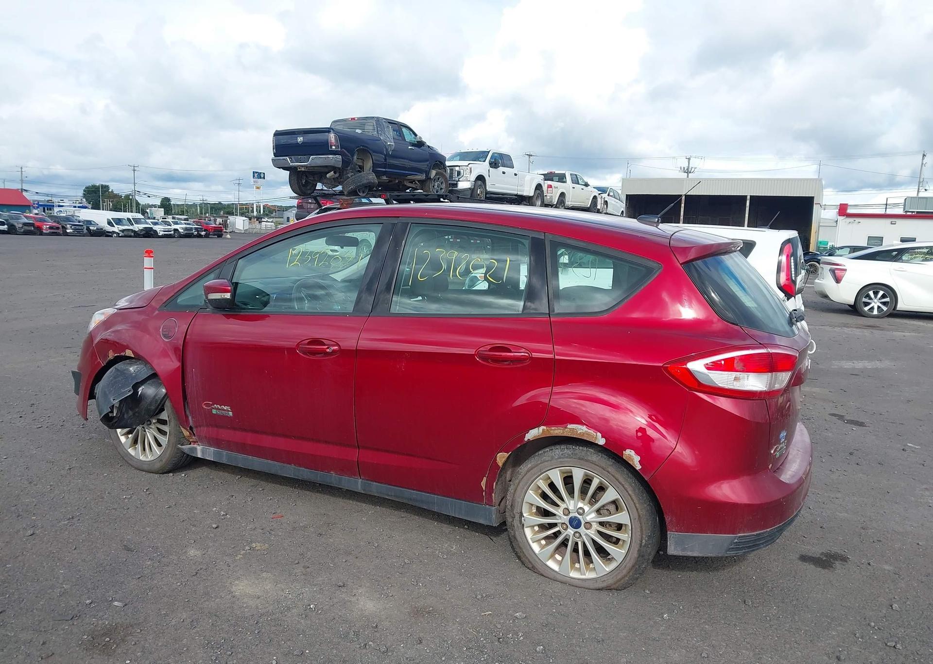 2017 FORD C-MAX SE