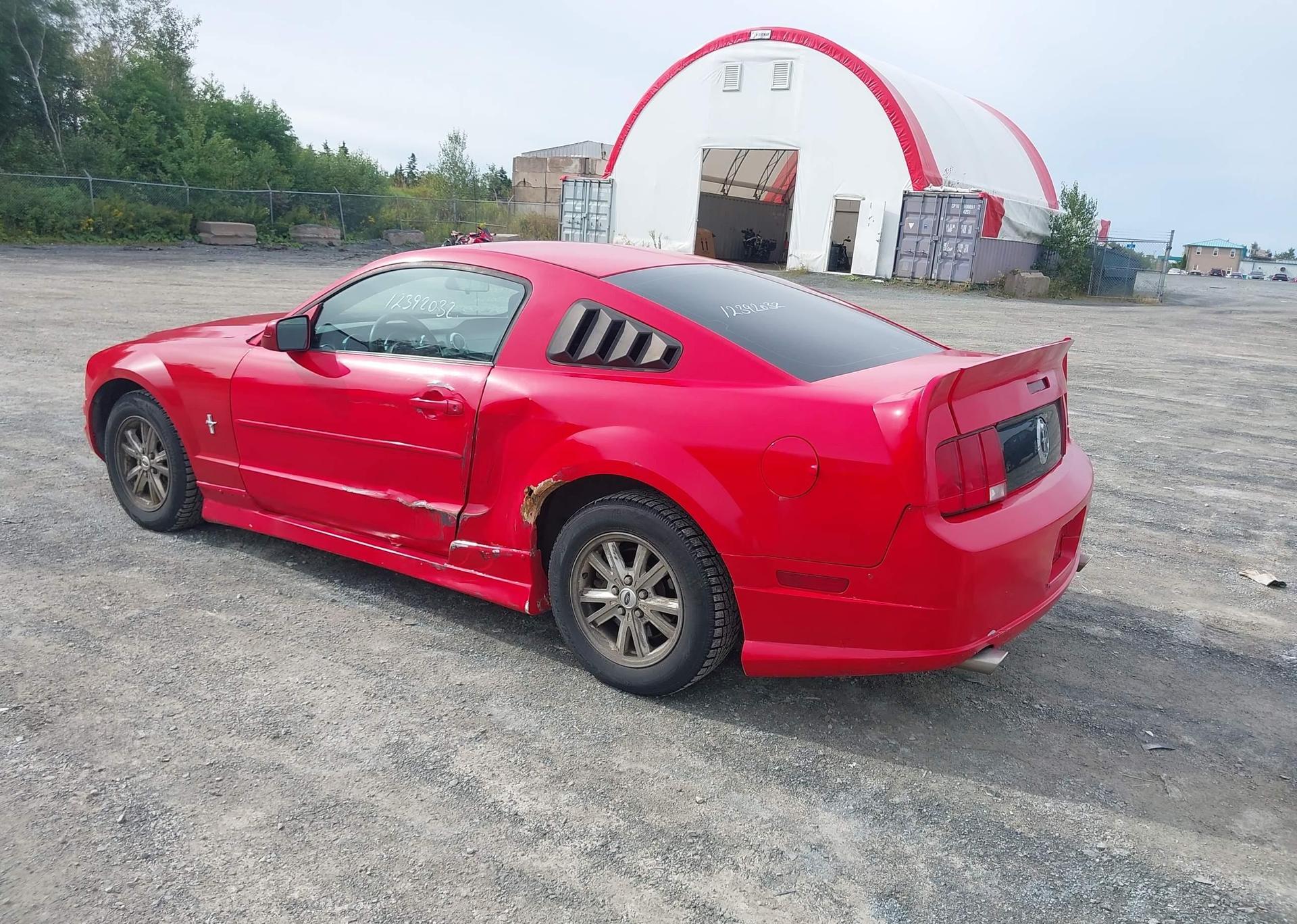 2006 FORD MUSTANG V6