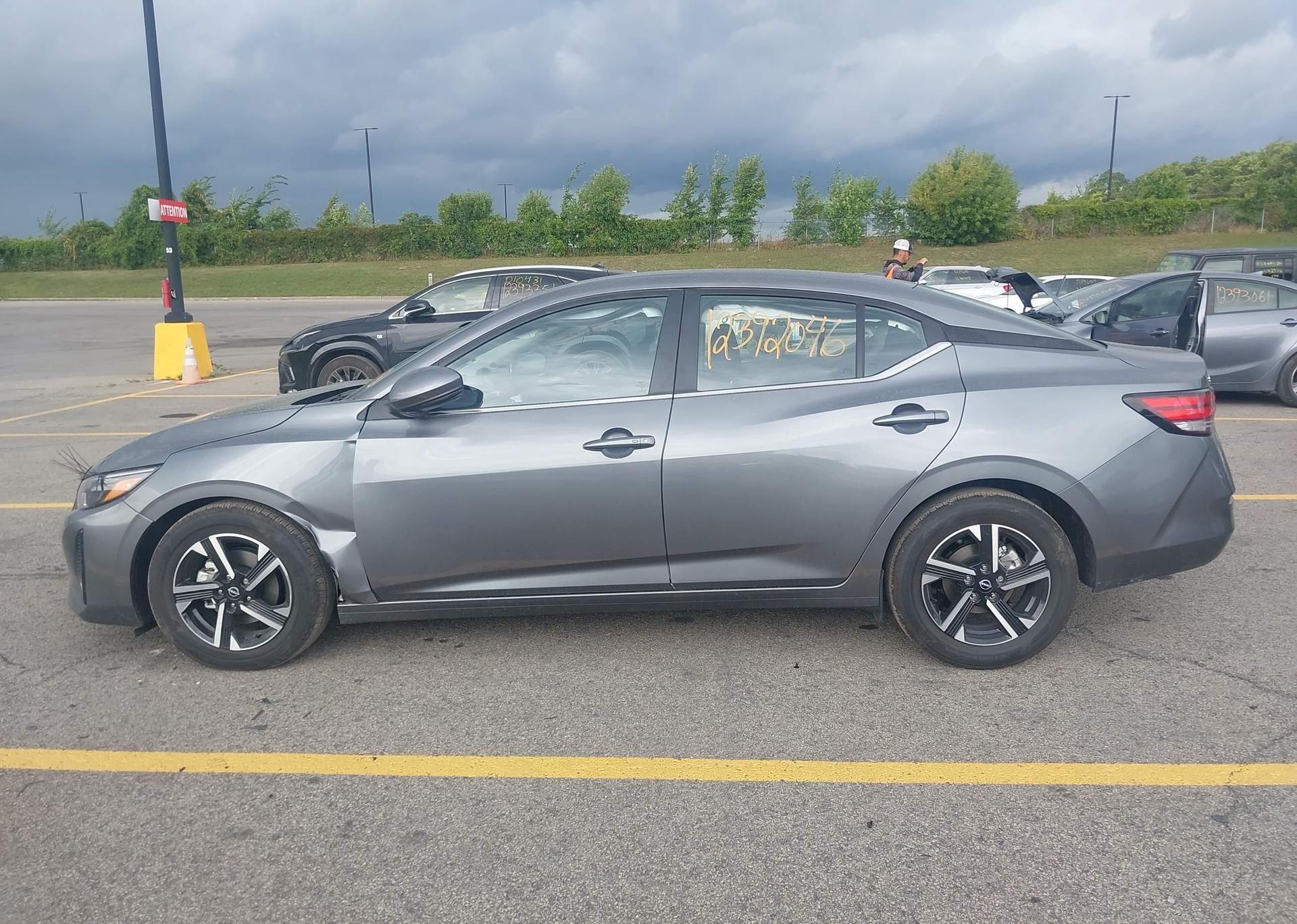 2025 NISSAN SENTRA SV