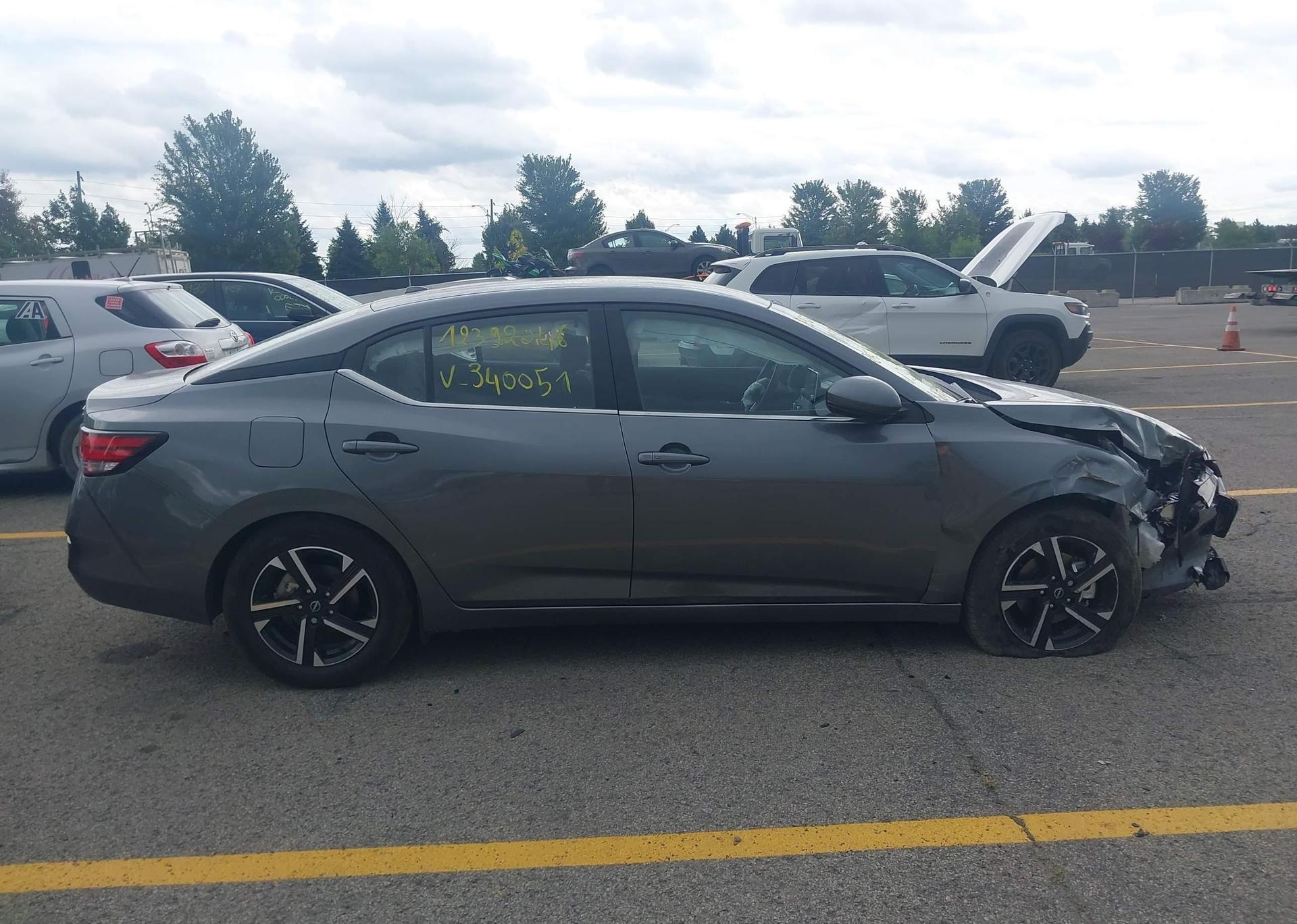 2025 NISSAN SENTRA SV