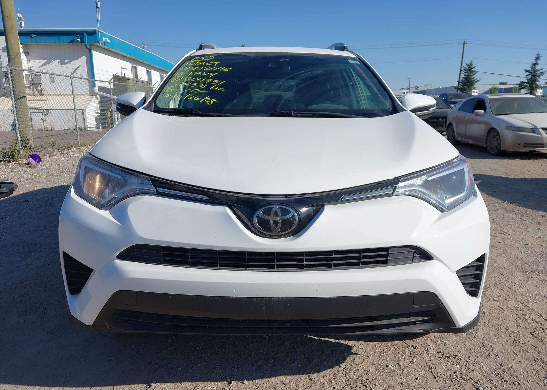 2018 TOYOTA RAV4 LE