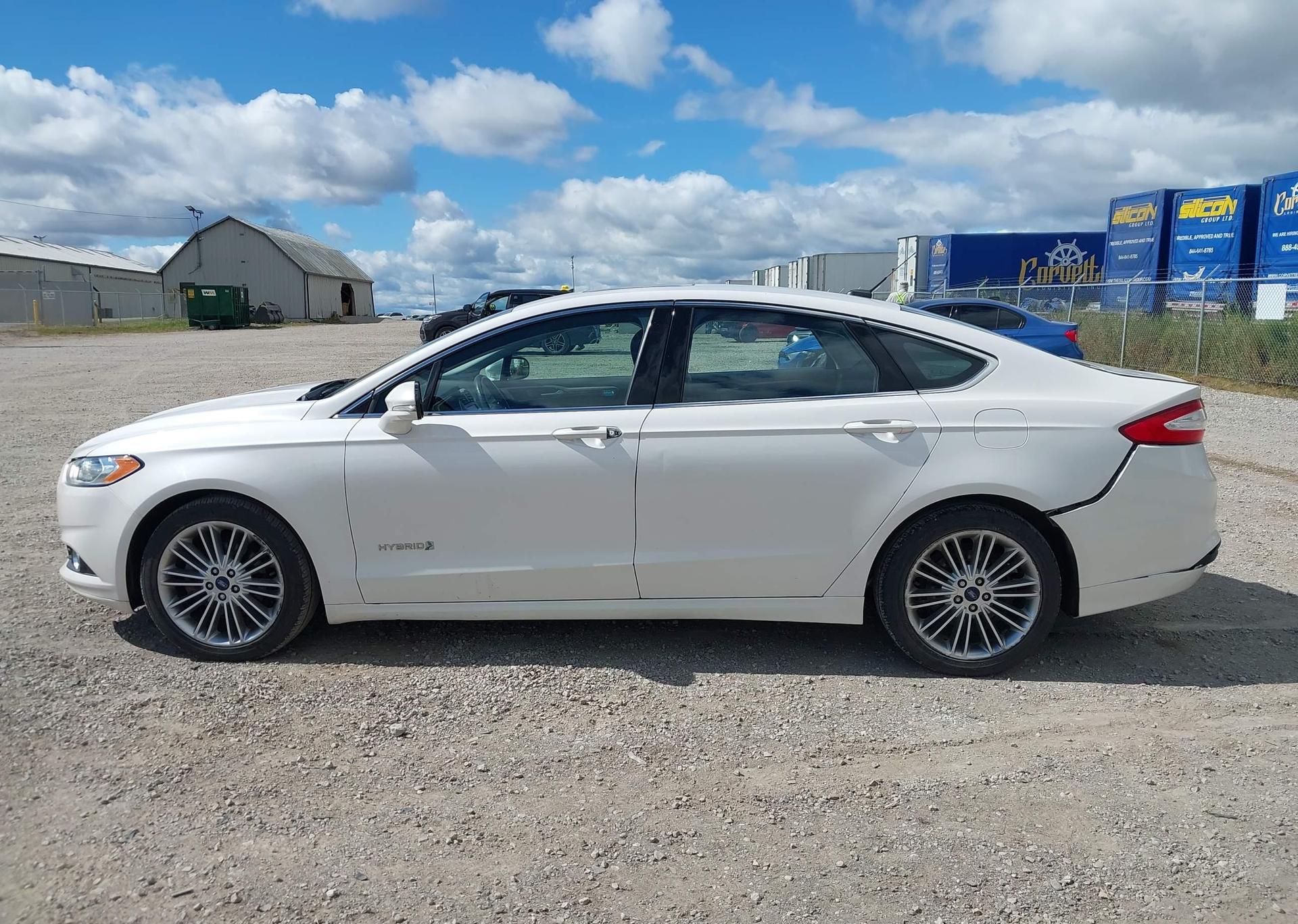 2014 FORD FUSION HYBRID SE