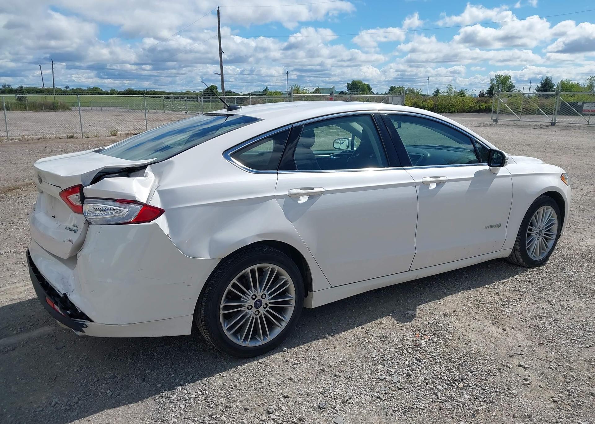 2014 FORD FUSION HYBRID SE