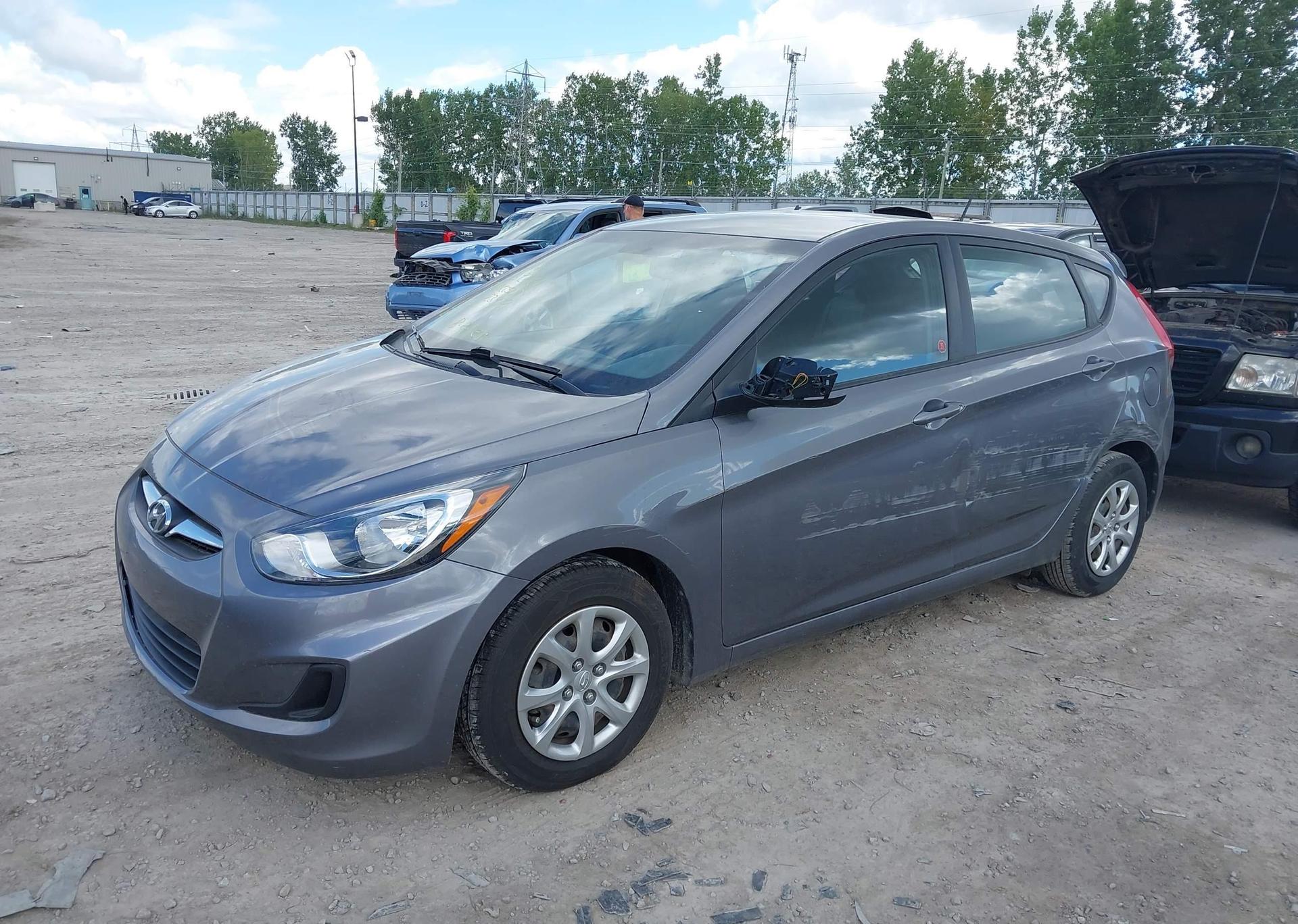 2013 HYUNDAI ACCENT GLS