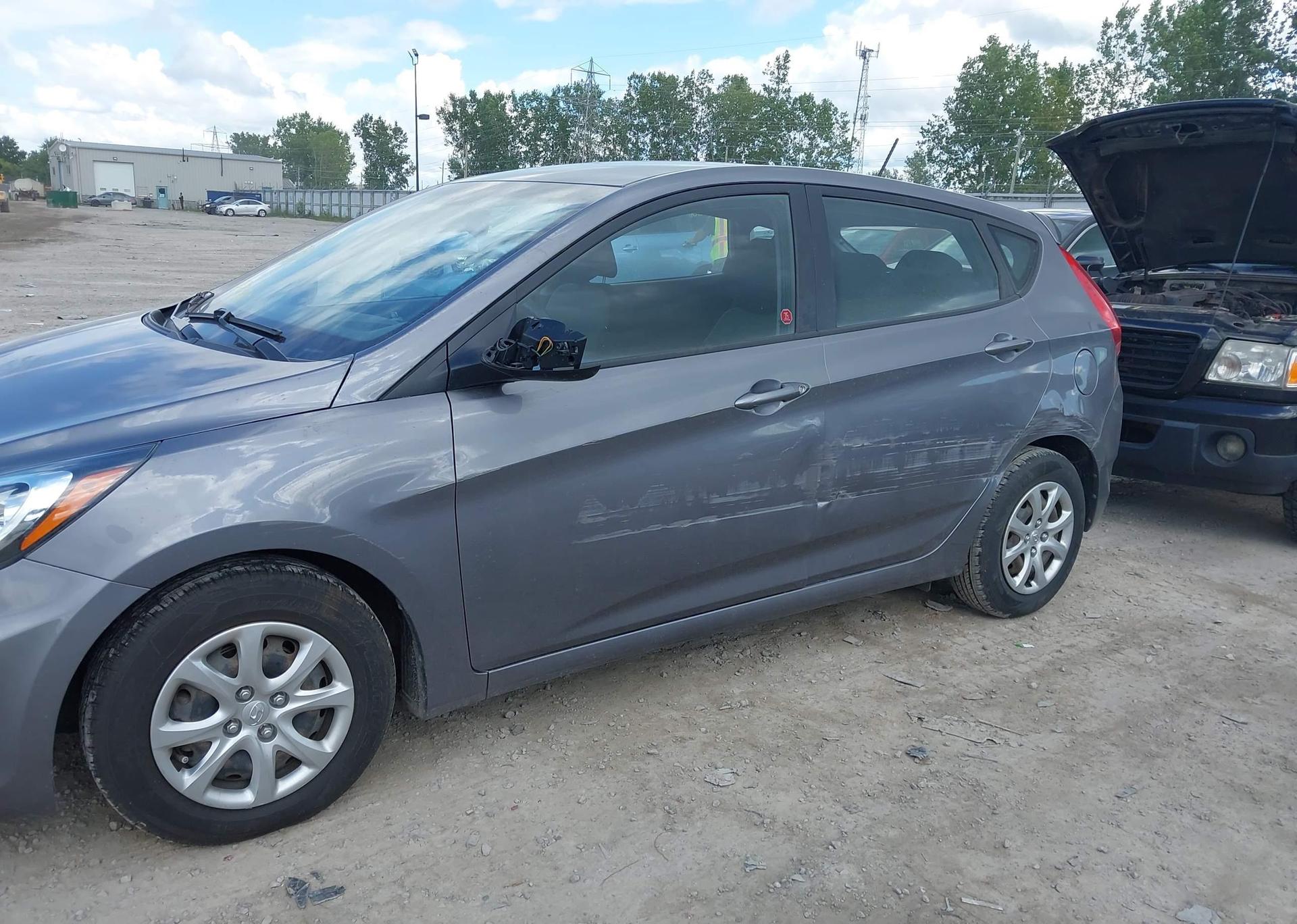2013 HYUNDAI ACCENT GLS