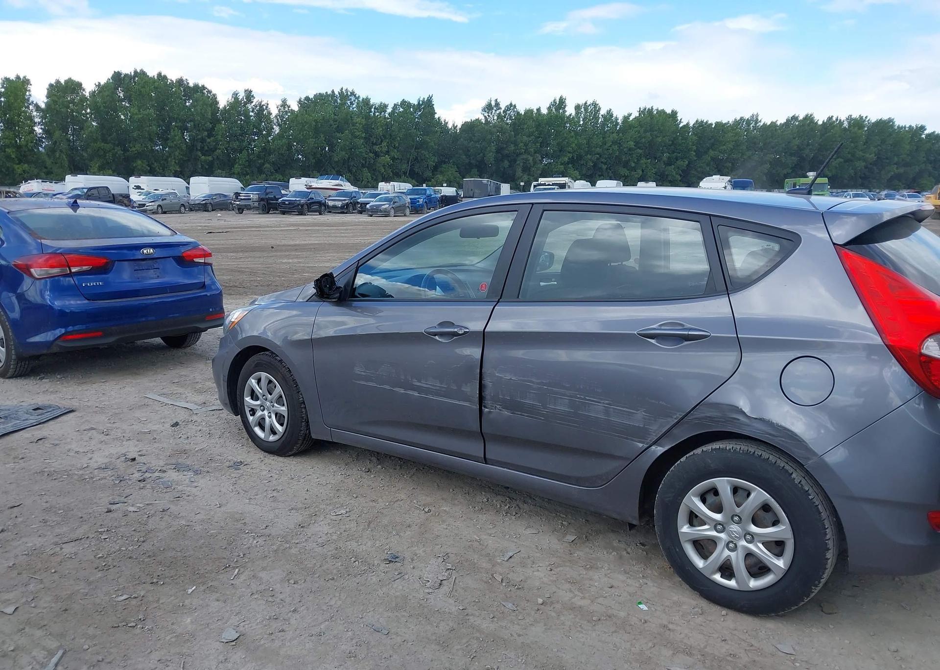2013 HYUNDAI ACCENT GLS