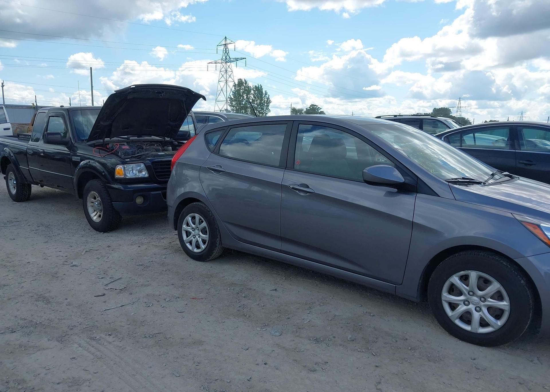 2013 HYUNDAI ACCENT GLS