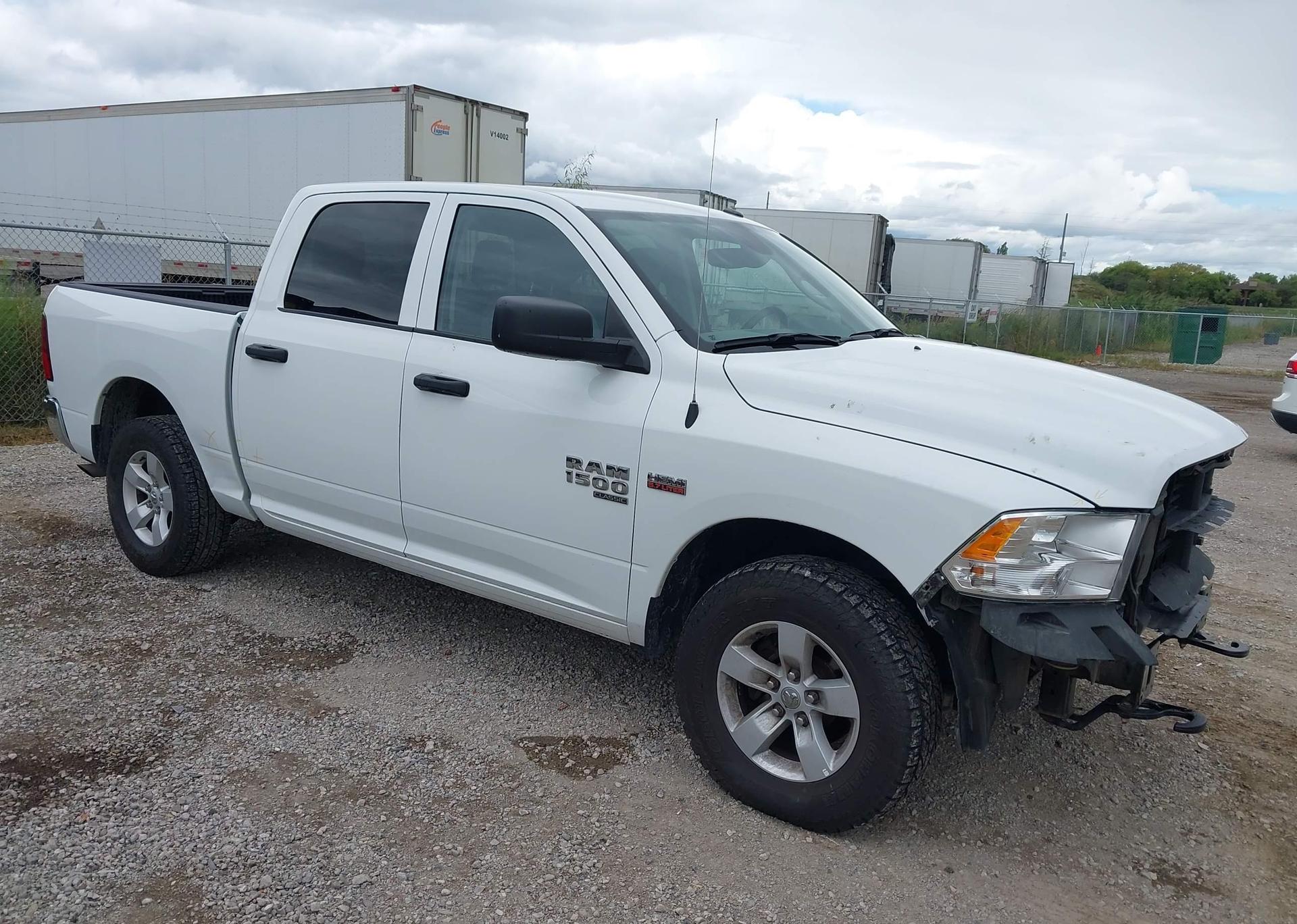 2023 RAM 1500 CLASSIC SLT