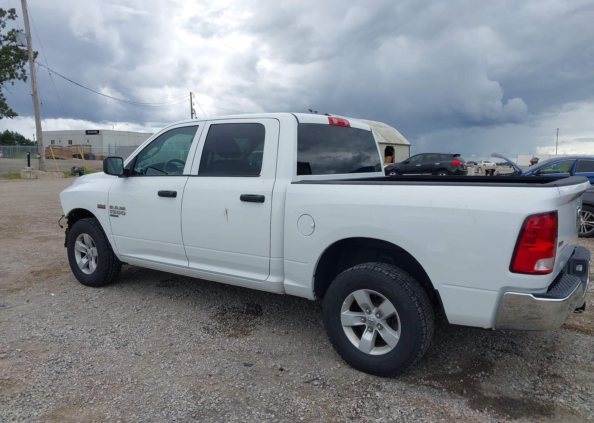 2023 RAM 1500 CLASSIC SLT
